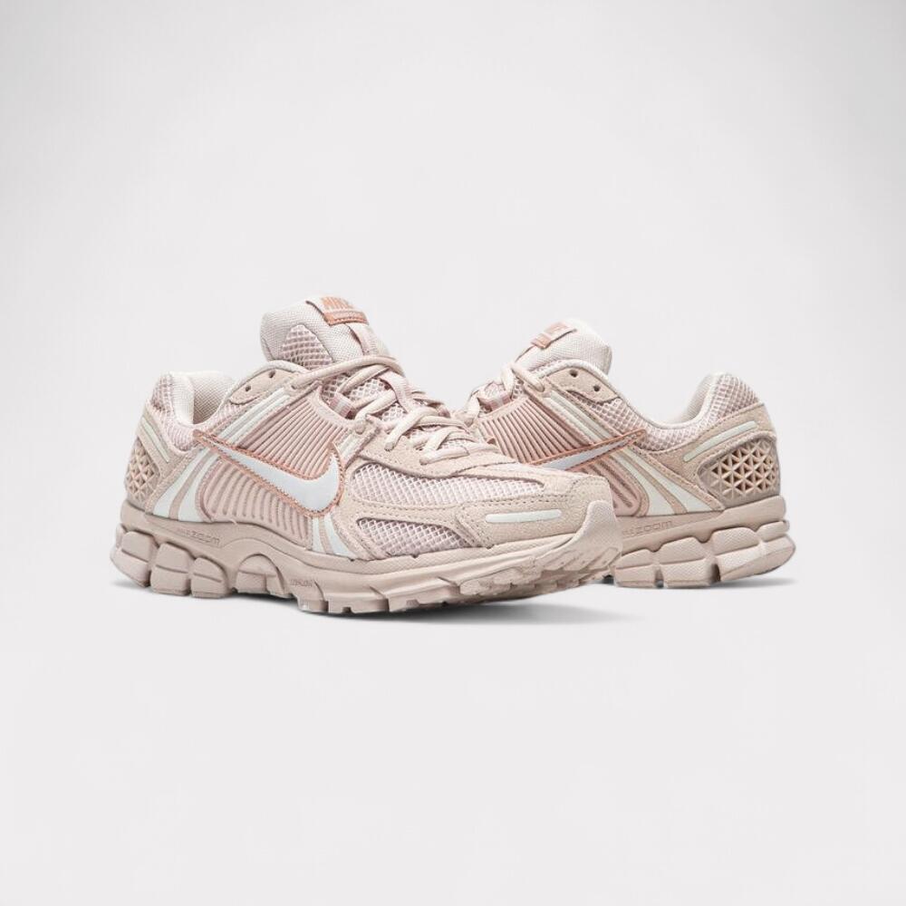 Nike Zoom Vomero 5 - Slit red 4/5