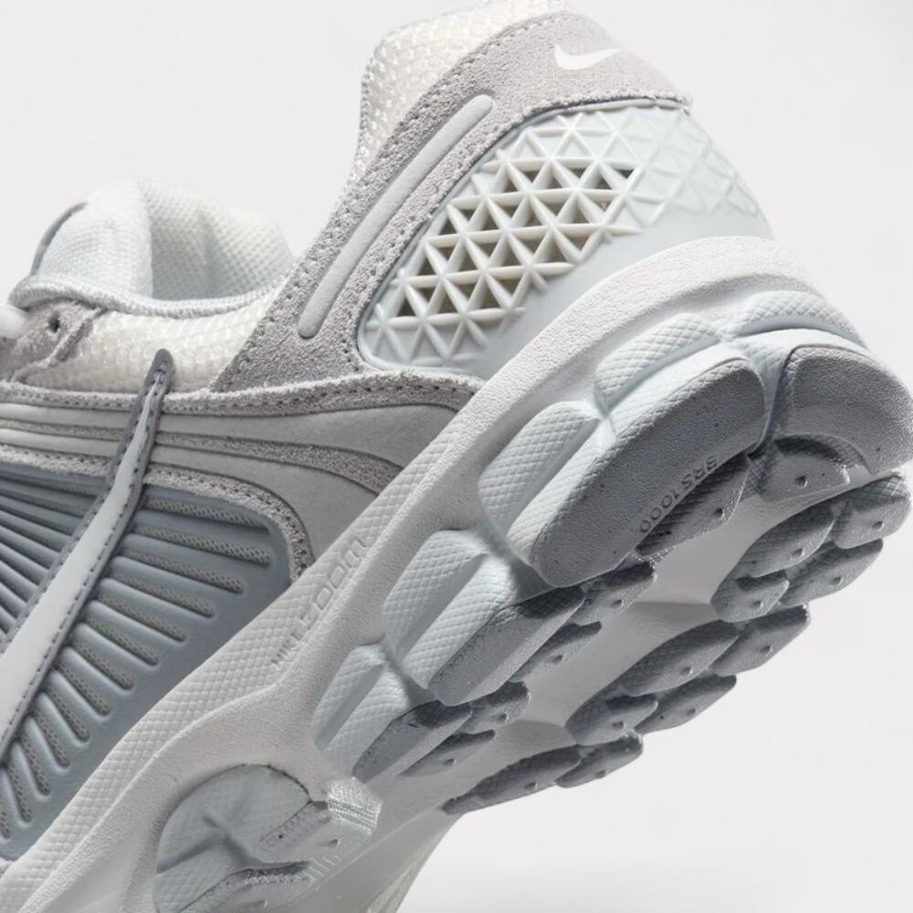Nike Zoom Vomero 5 Pure Platinum Platinum Tint Wolf Grey Summit White (W) 7/7