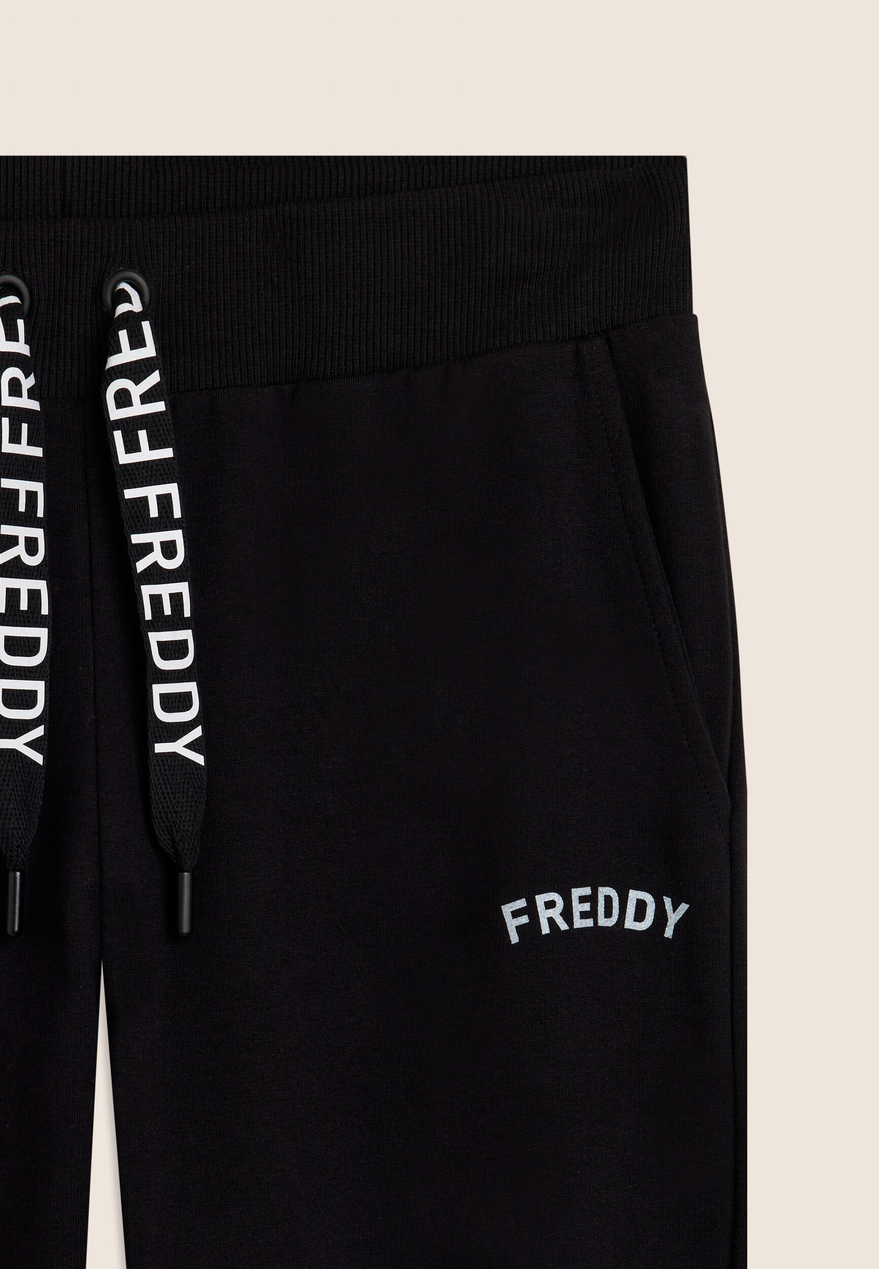 Pantalon avec poignets côtelés et logo FREDDY sur le cordon de serrage 7/7