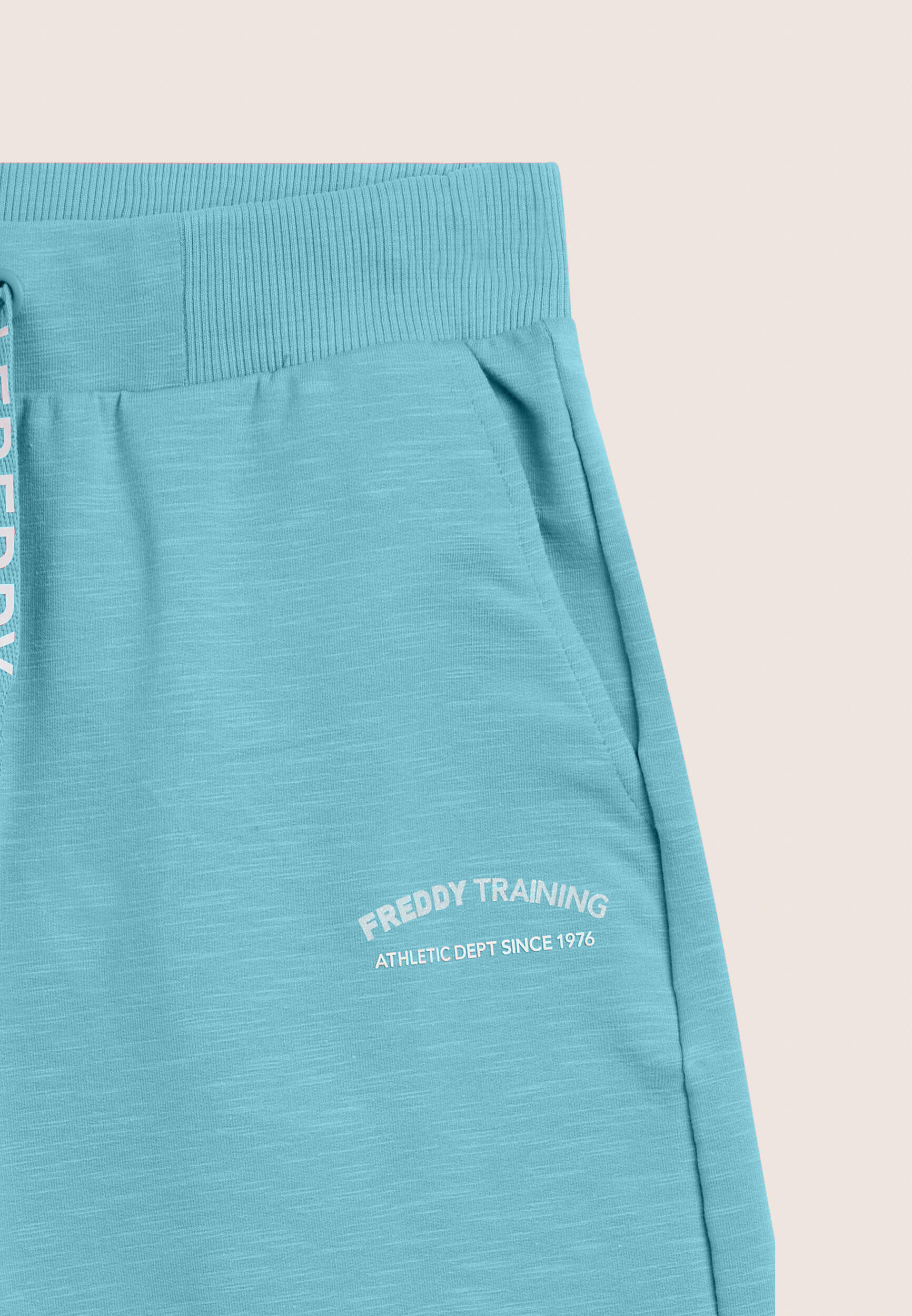 Pantalon court avec fentes latérales en tissu flammé 3/3
