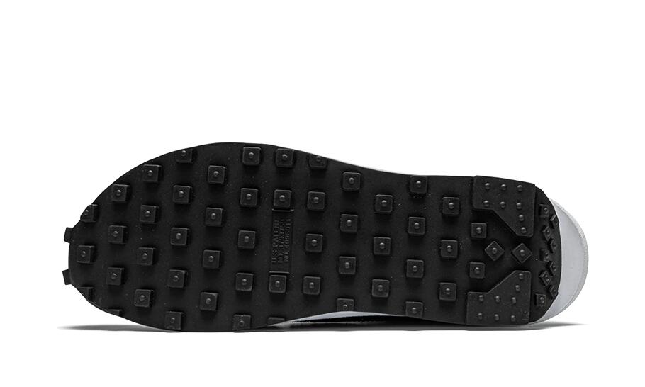 LD Waffle Sacai Triple Black 3/4