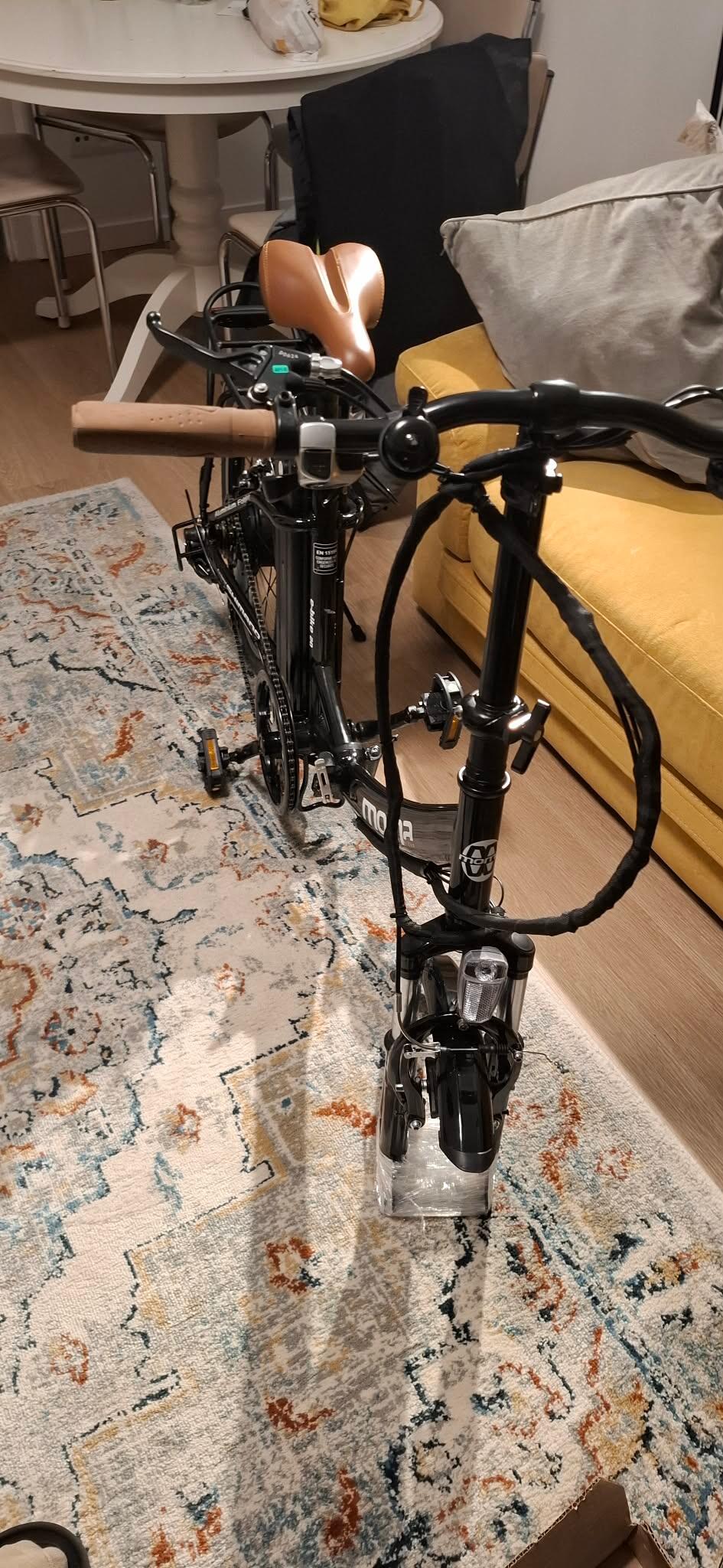 Entre Particuliers - E.20.2 - Vélo de ville électrique pliable de 20 po 4/7