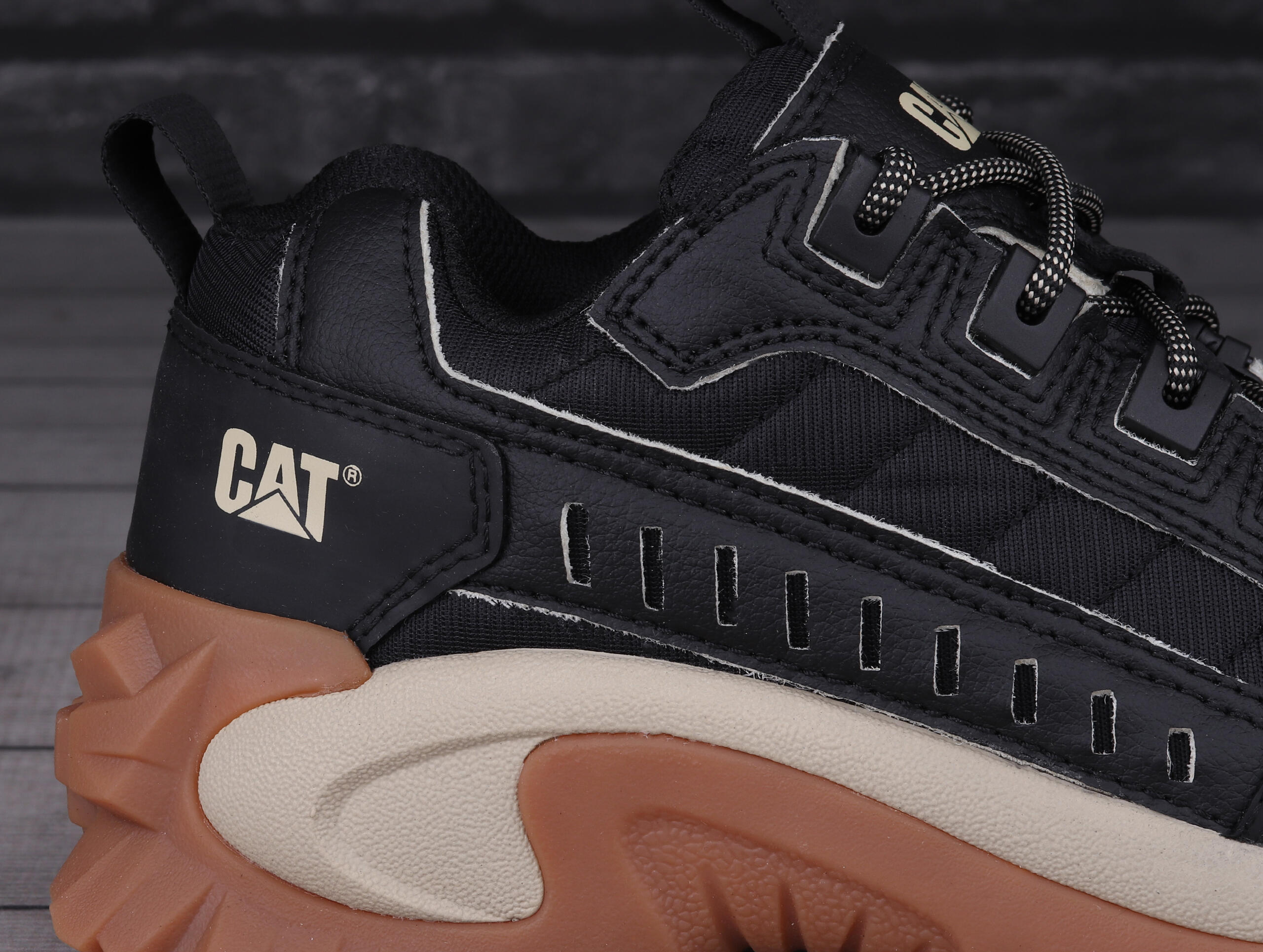 Buty sportowe do chodzenia Caterpillar INTRUDER 6/6
