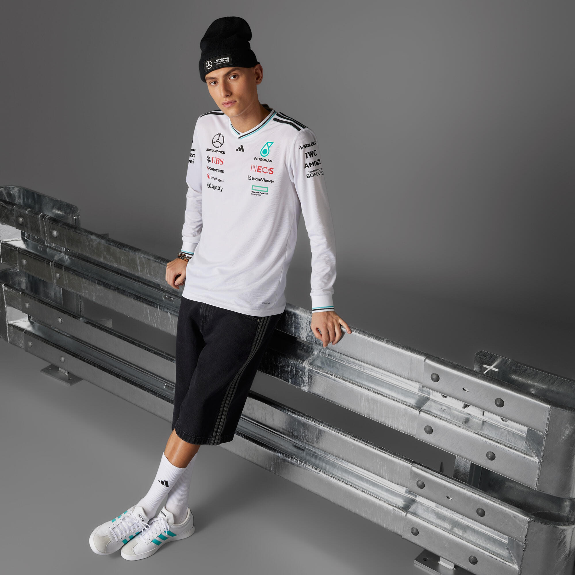 MAILLOT PILOTE MANCHES LONGUES MERCEDES - AMG PETRONAS FORMULA ONE TEAM 3/7