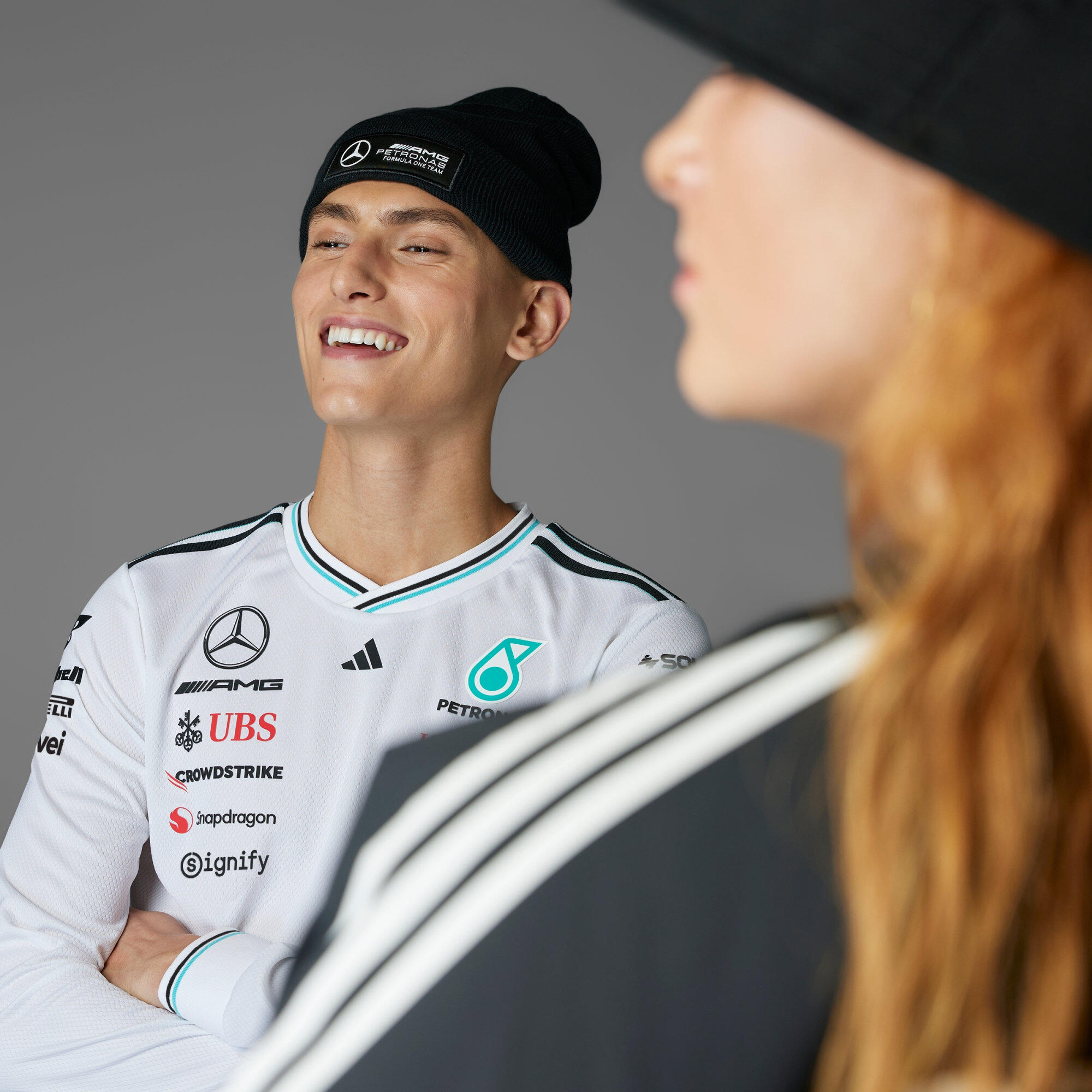 MERCEDES - AMG PETRONAS FORMULA ONE TEAM AUTHENTIEK COUREURSSHIRT MET LANGE 7/7