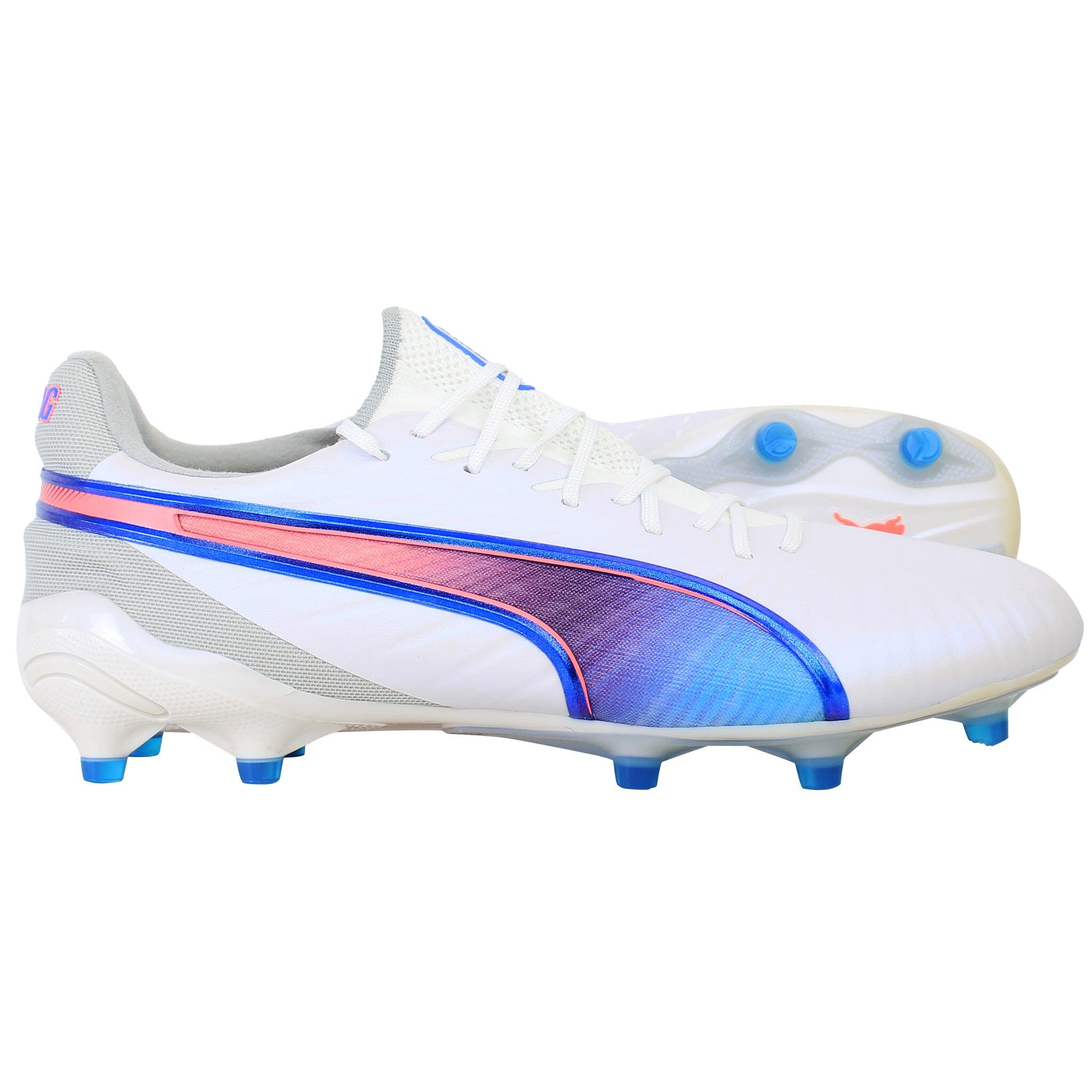 Scarpe da calcio FUTURE 7 ULTIMATE FG/AG da donna PUMA 4/7