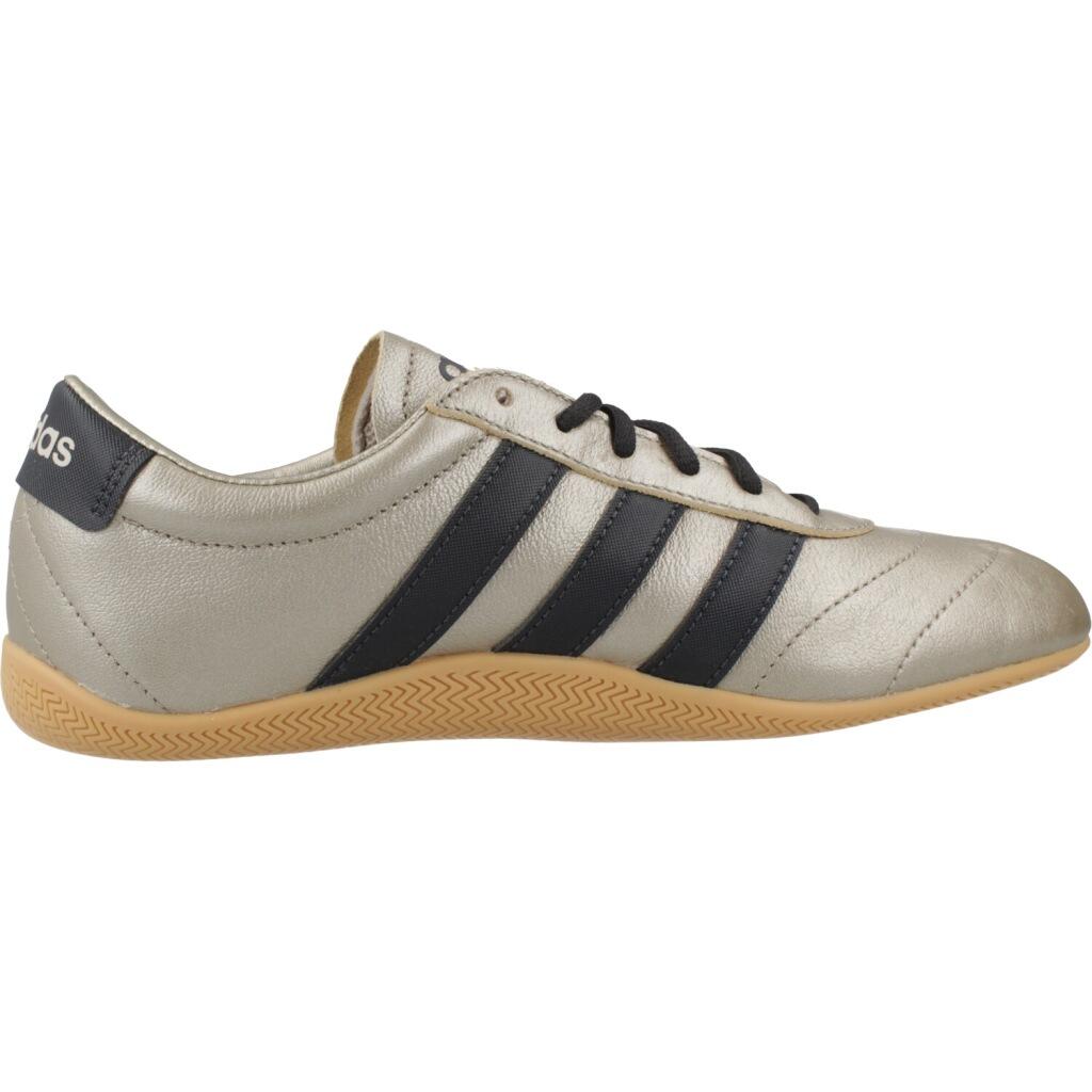 Schoen Adidas model JQ9681 voor vrouwen 4/5