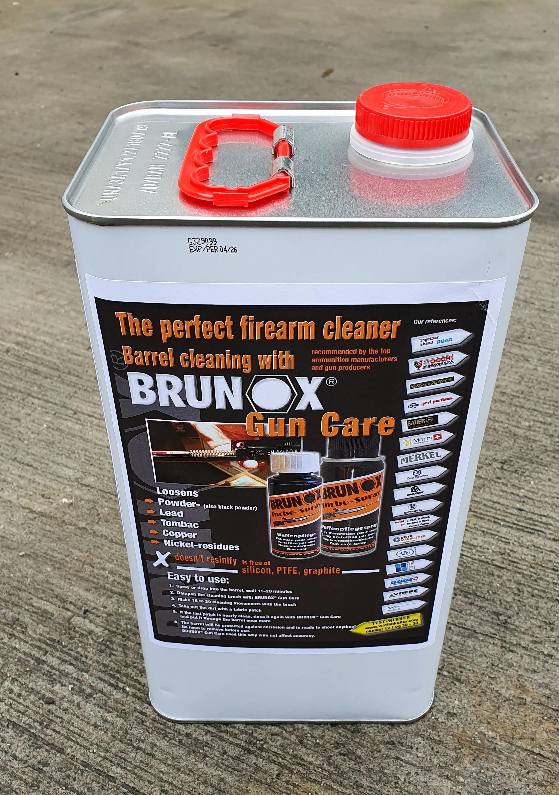 Solutie Curatare si Lubrifiere arme de foc Brunox Gun Care Canistra 5 litri 4/5