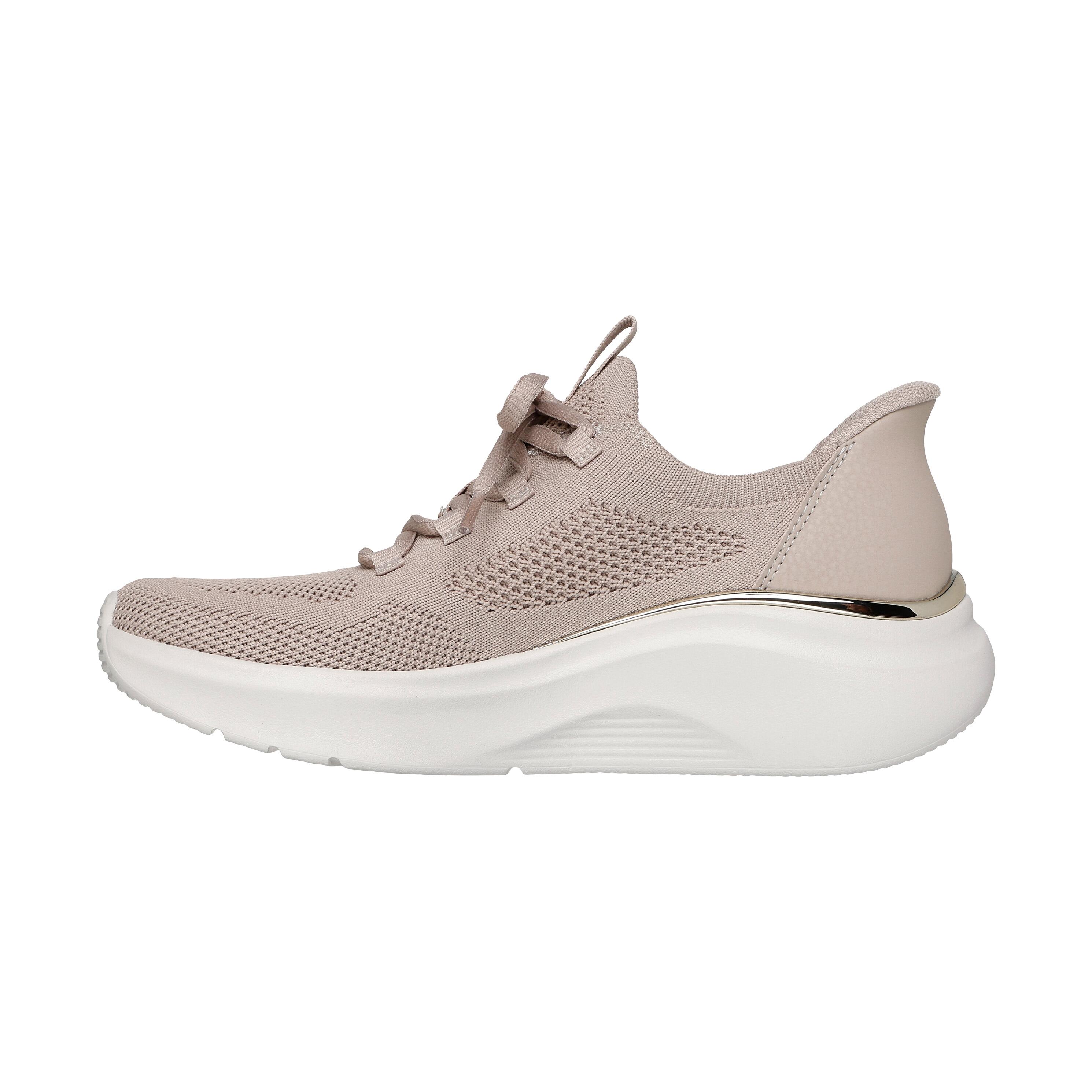 SKECHERS picture