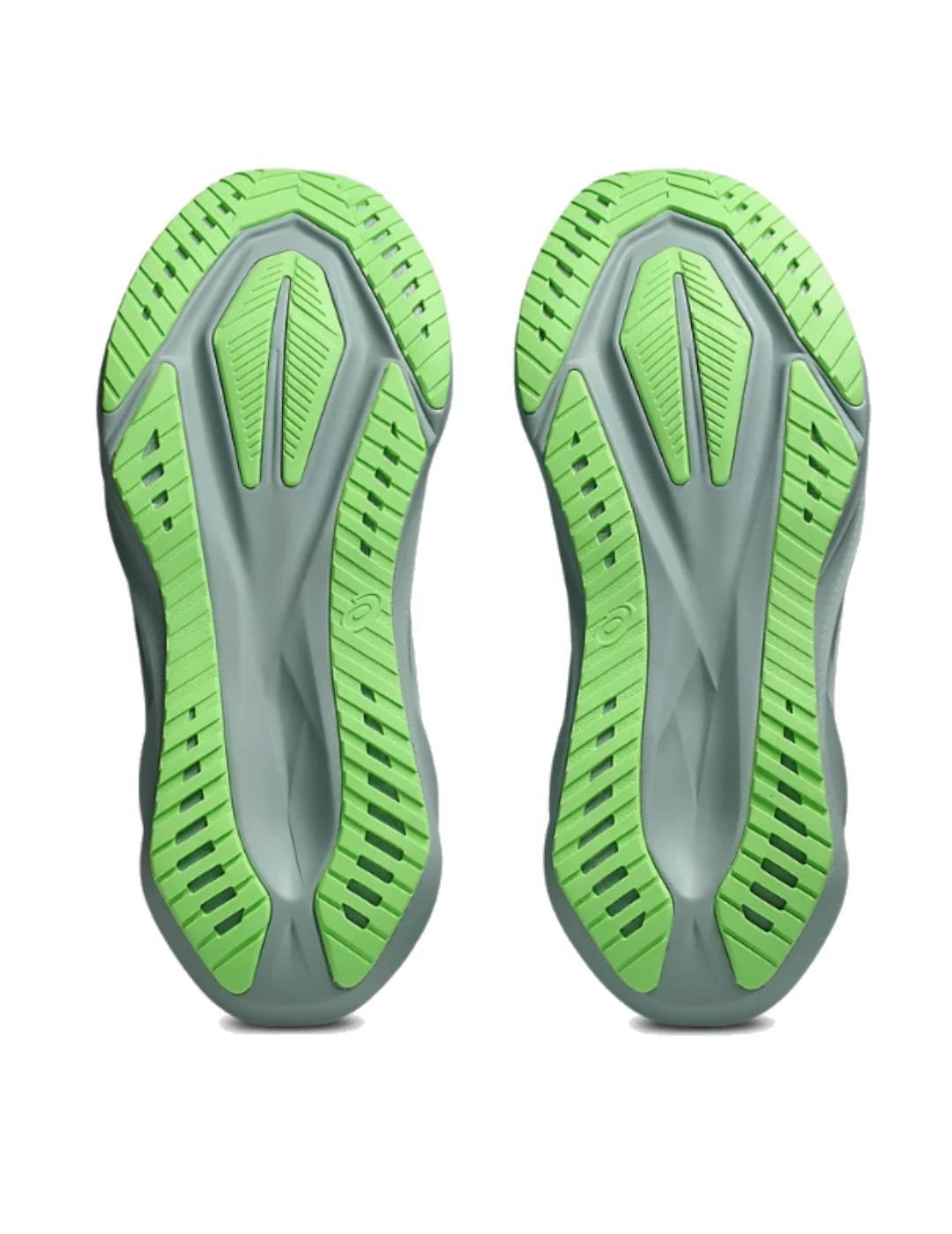 Tênis esportivo masculino Asics Novablast 5 Verde. 7/7