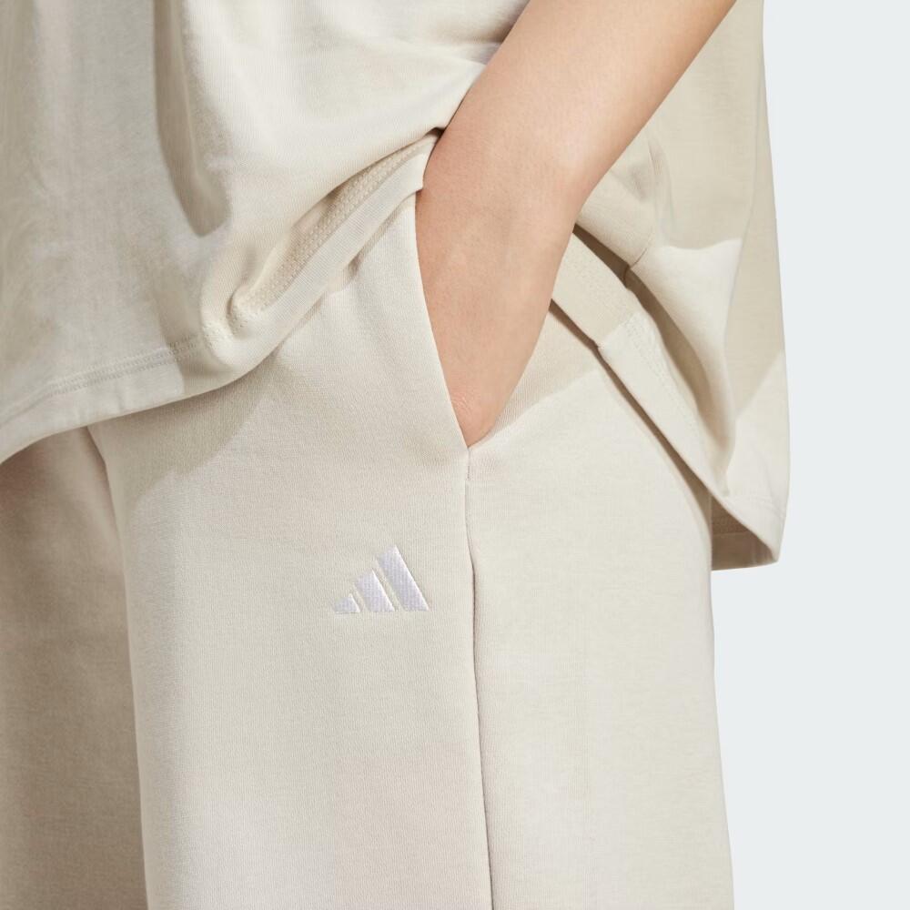 W Essentials Small Logo Feel Cozy Open HEM Pants 2/5