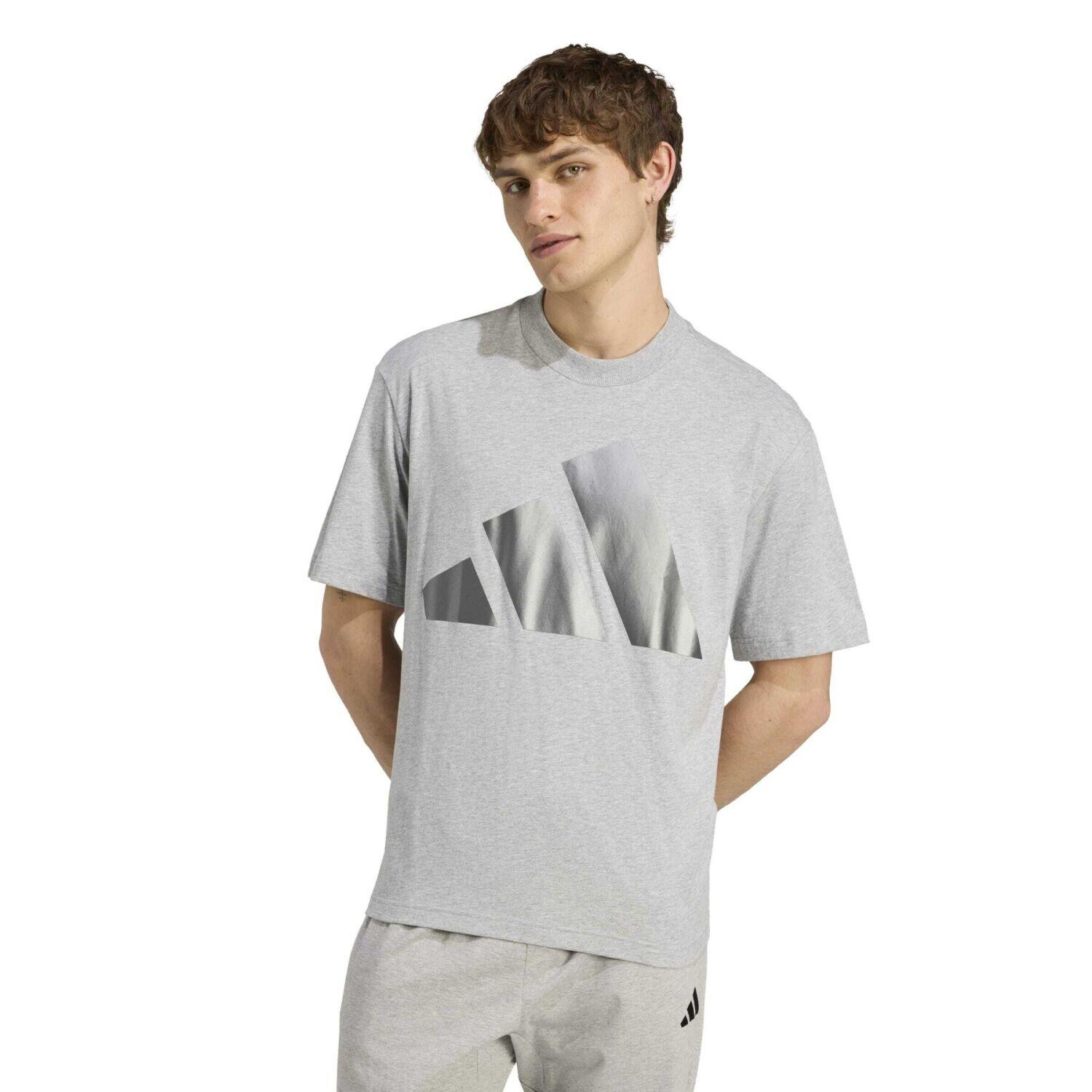 M Essentials Holiday Tee 2/4