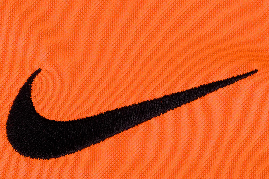Pantalón corto Nike naranja para hombre 5/7