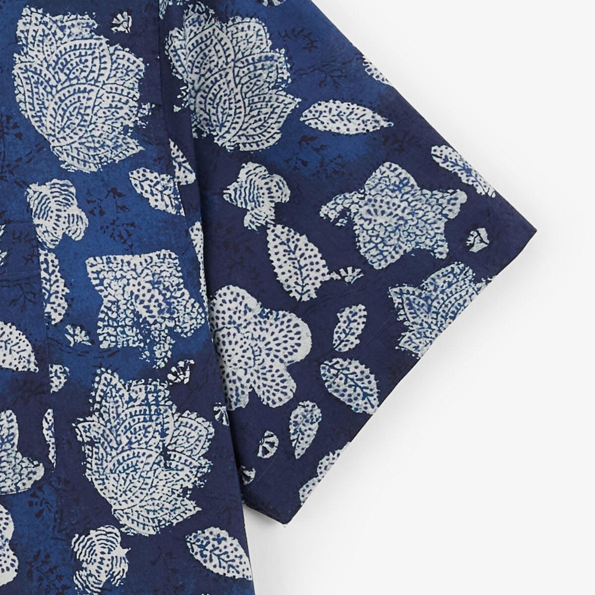 Camicia a maniche corte con stampa floreale in cotone 4/4