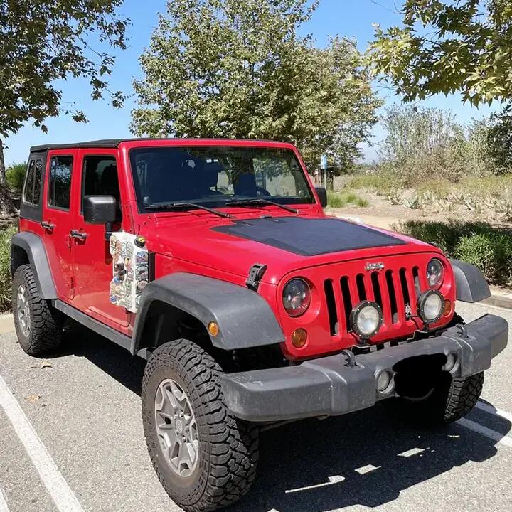 Jeep Wrangler JK Lensun 105W Hood/Bonnet Flexible Solar Panel