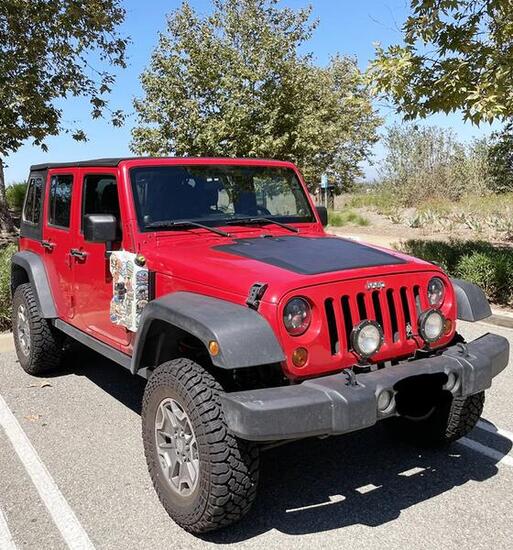 Pannello solare flessibile Lensun da 105 W per cofano Jeep Wrangler JK