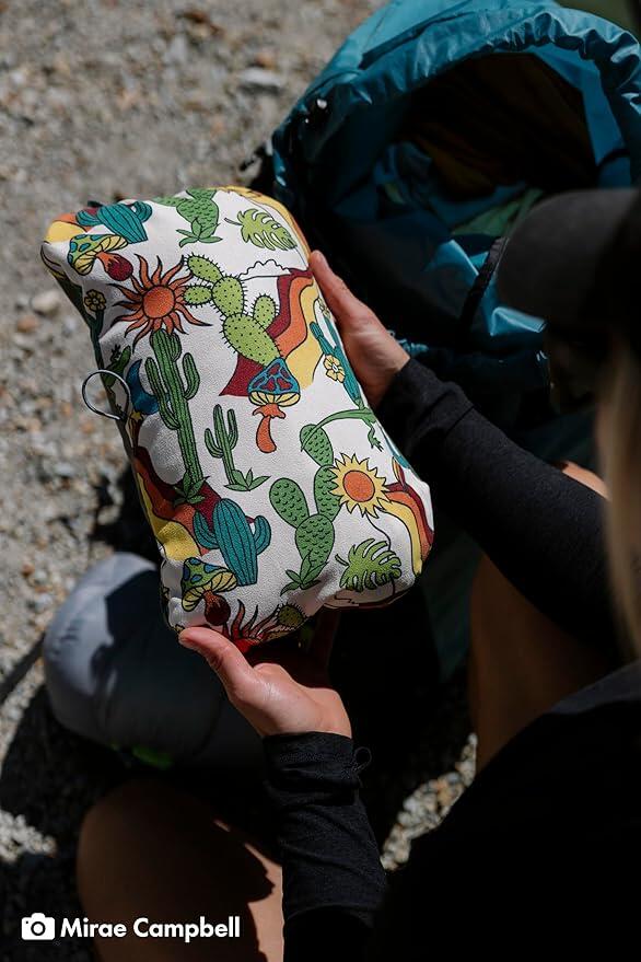 Therm-a-Rest Compressible Pillow Cinch Large Desert 2/2