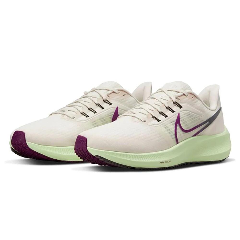 NIKE picture