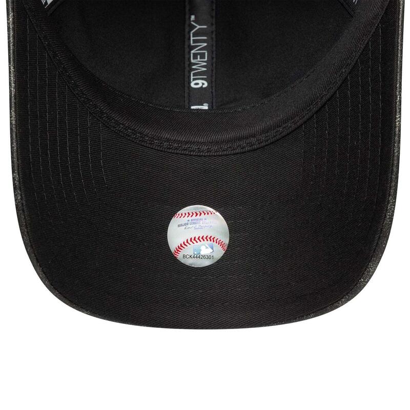 Șapcă New Era Wmns Worn Pu 9Twenty Neyyan Femeie