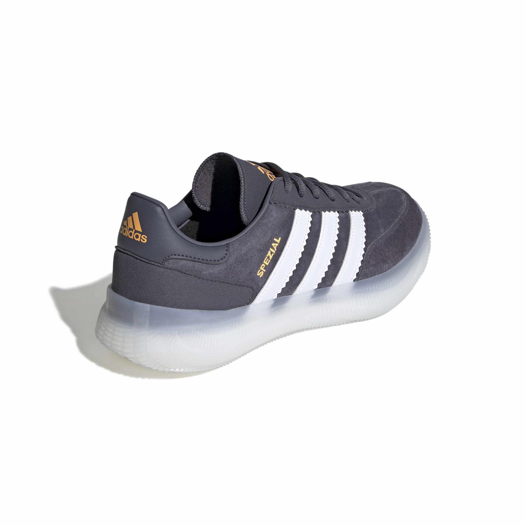 Hallenschuhe adidas Spezial Pro 5/7