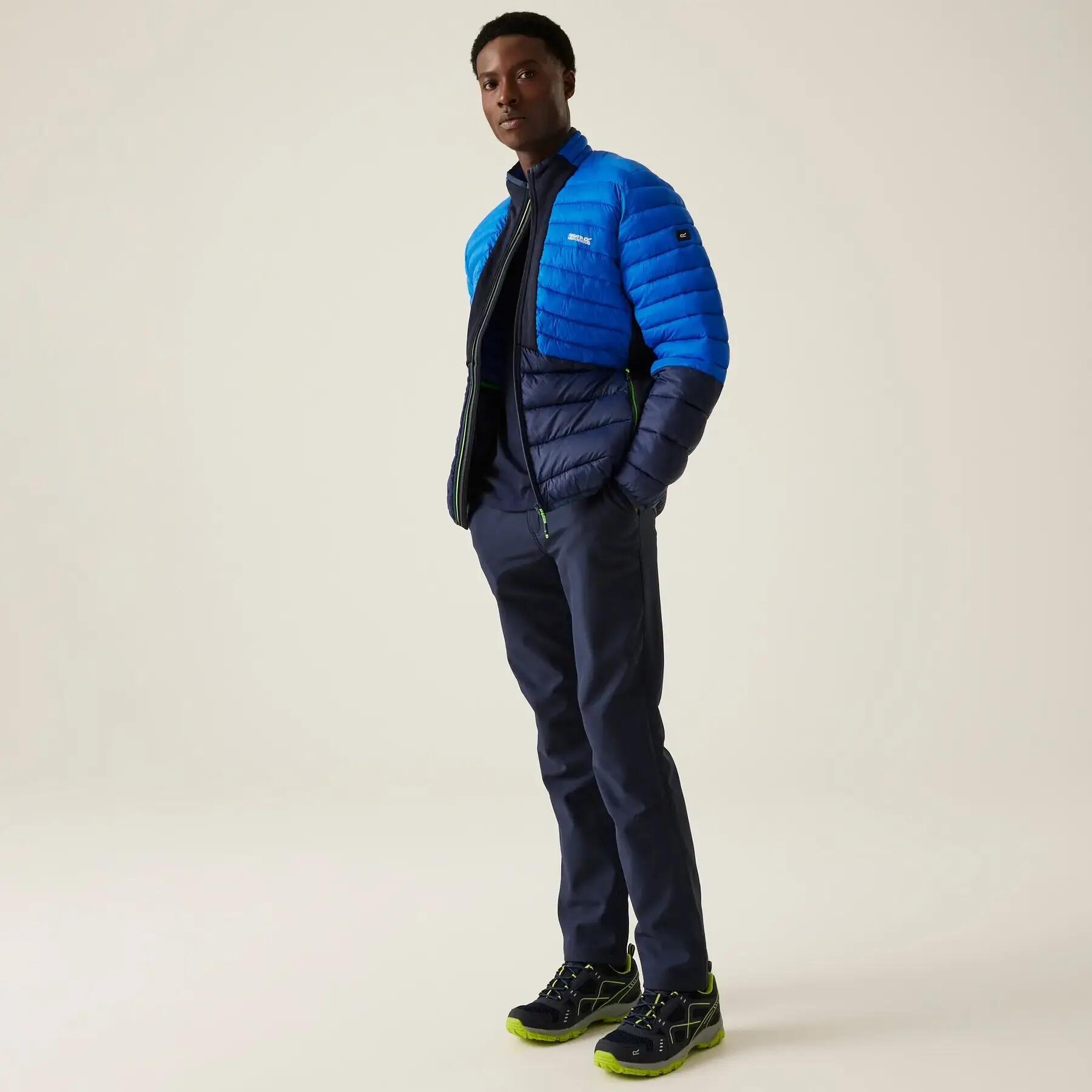Regatta's Leedre Puffer 3/6