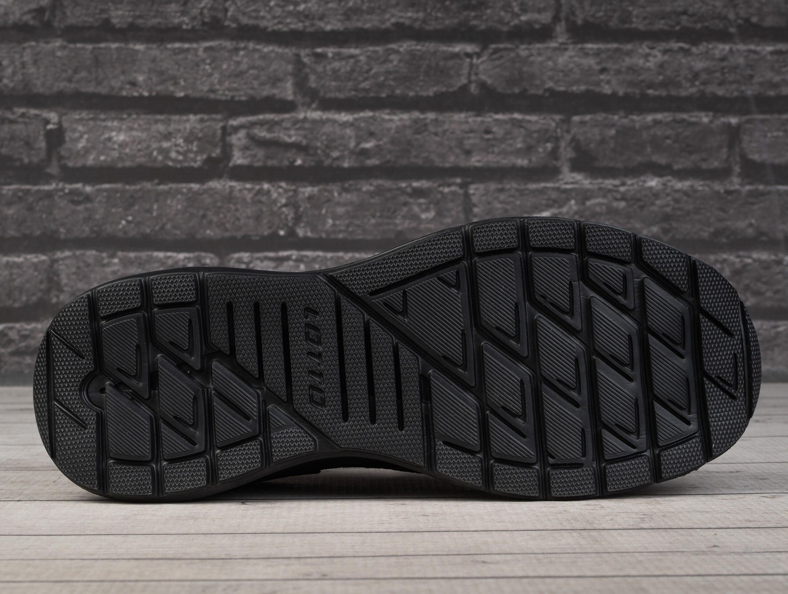 Buty sportowe unisex Lotto ADVANTIV 5/6