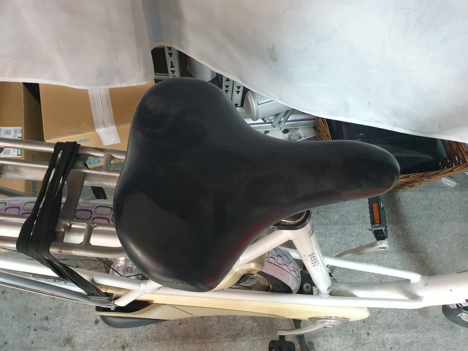 Batavus Mambo, wit 7/7