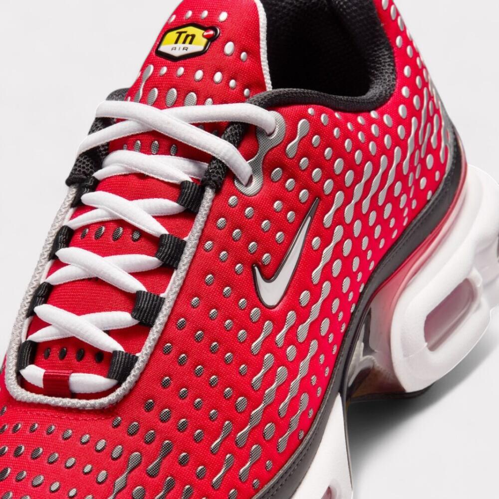 Nike Air Max Plus VII - University Red 7/7