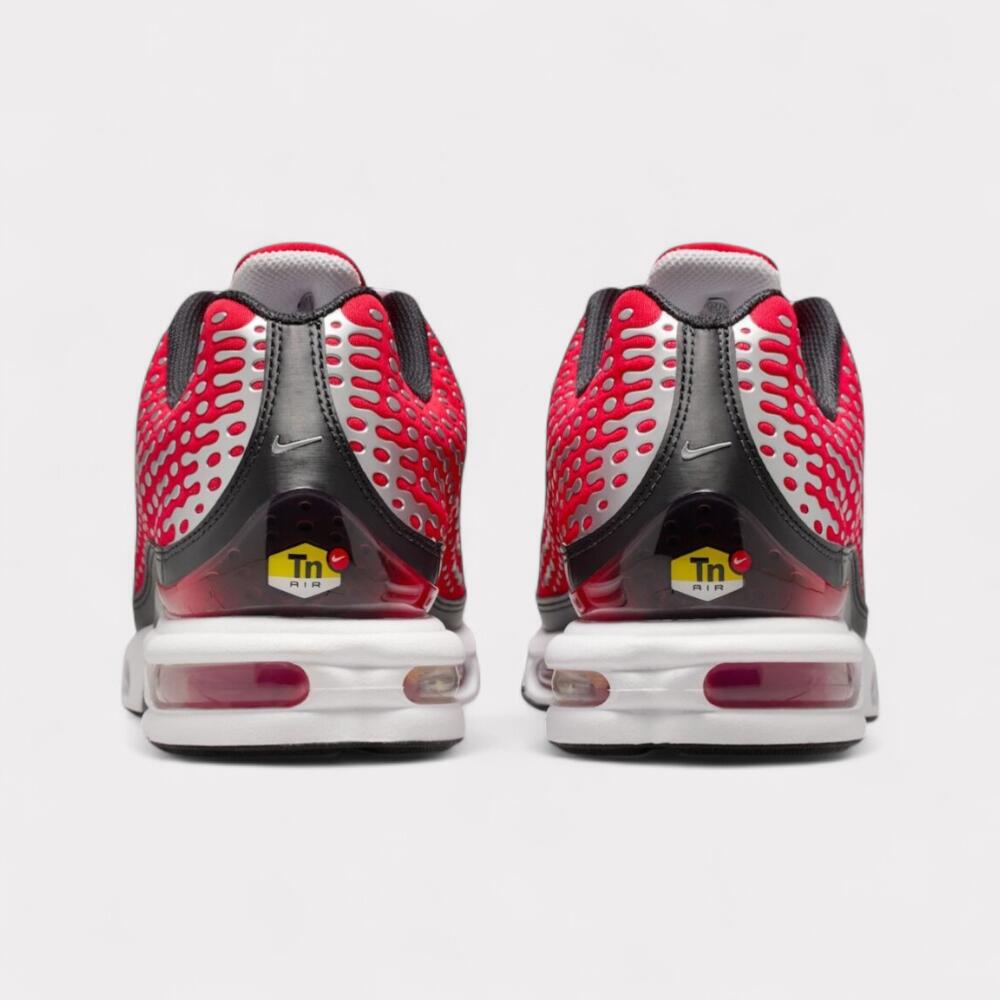 Nike Air Max Plus VII - University Red 4/7