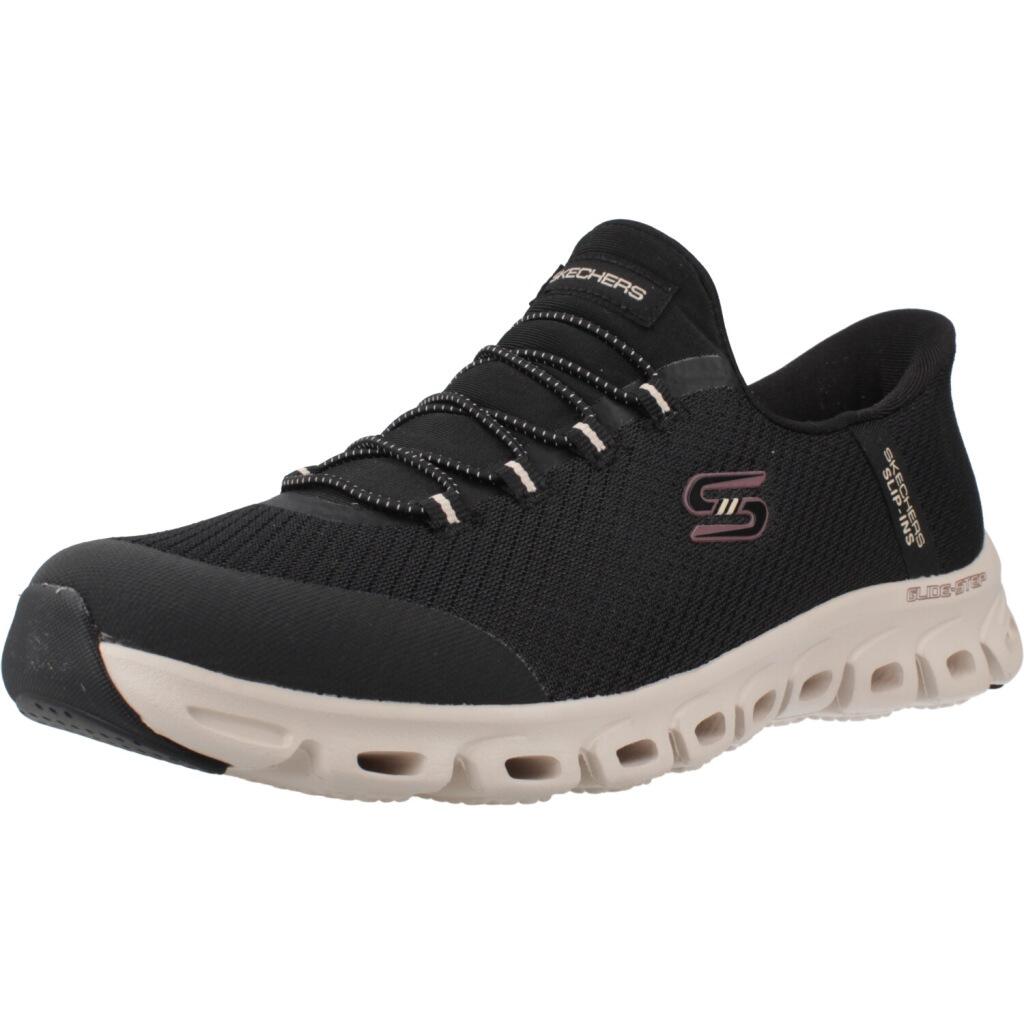 SKECHERS picture