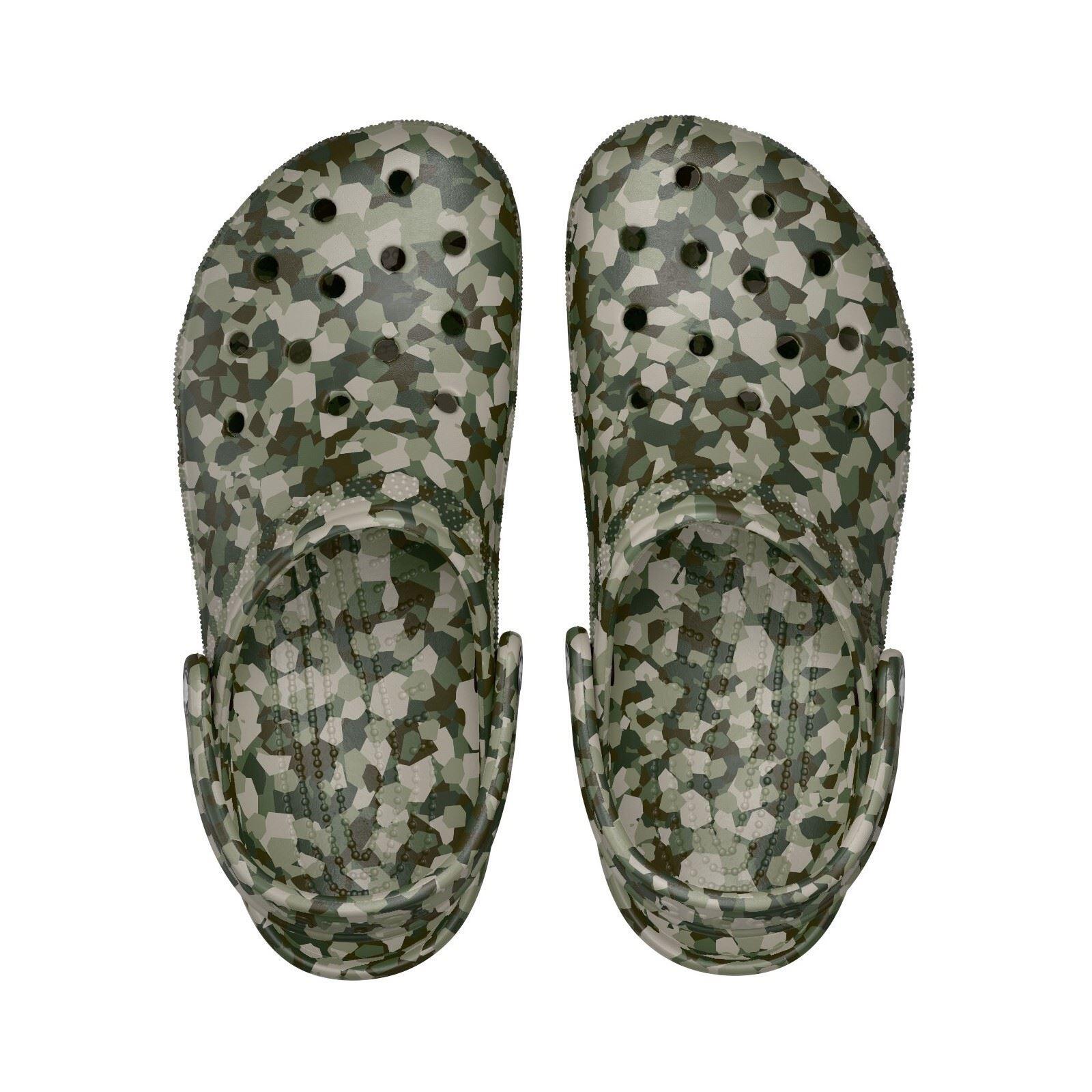 Crocs Classic Confetti EVA Men's Army Green Clogs 4/5