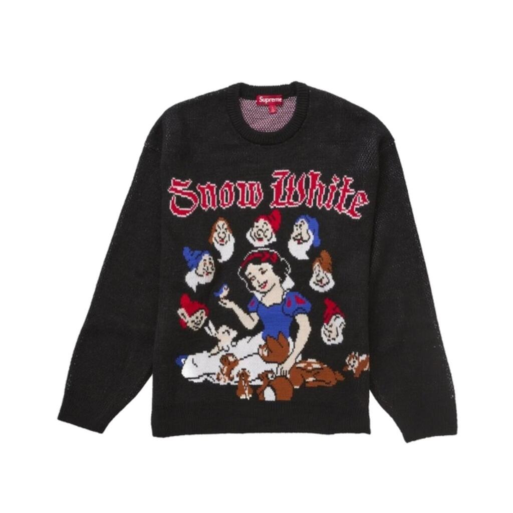 Snow White Sweater Black