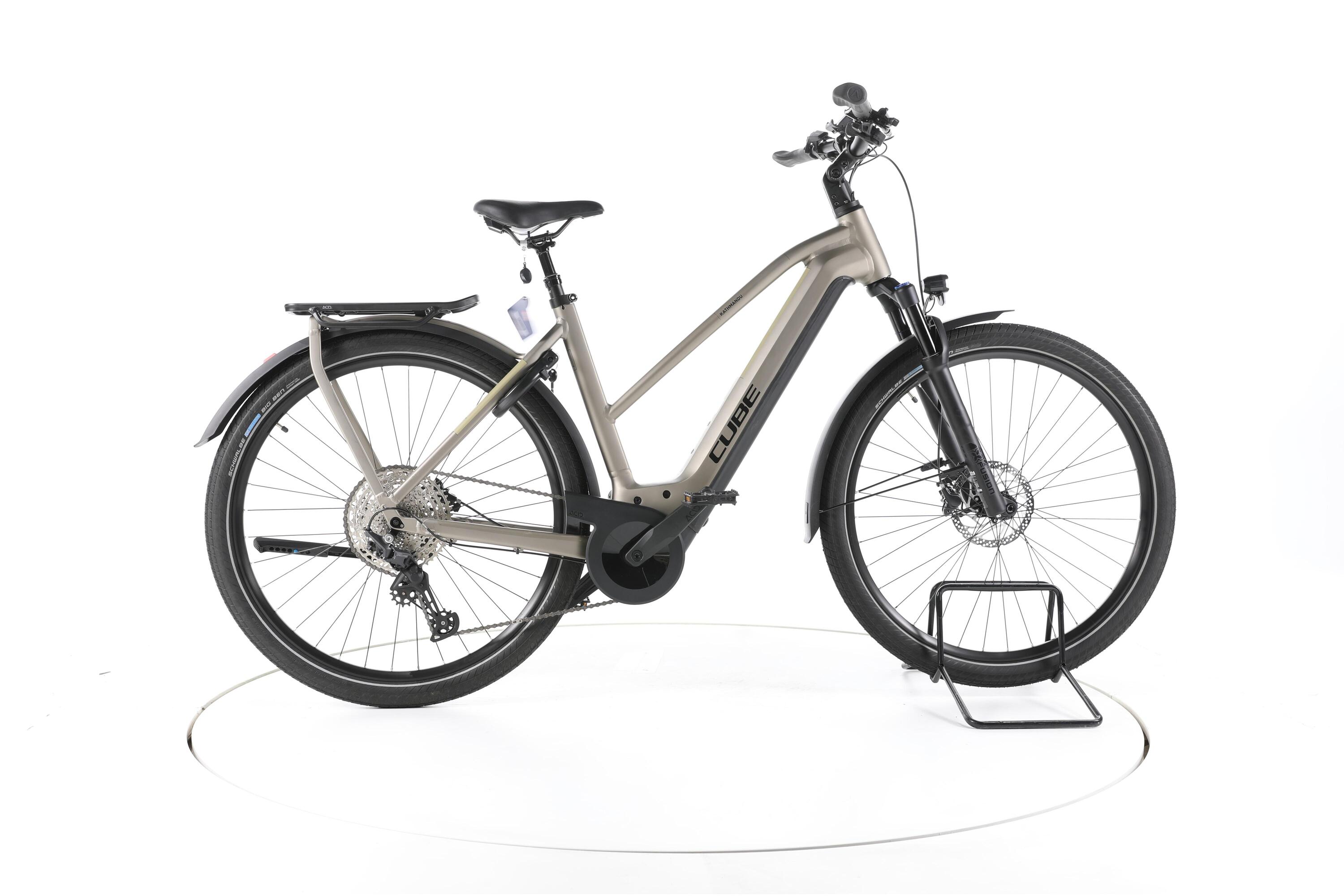 CUBE Reconditionné - Cube Kathmandu Hybrid Pro Trekking Vélo électrique  - Très Bon