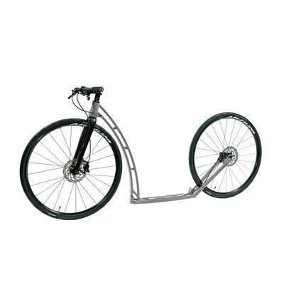 Mibo revoo racestep met stalen frame en shimano mt410 remmen