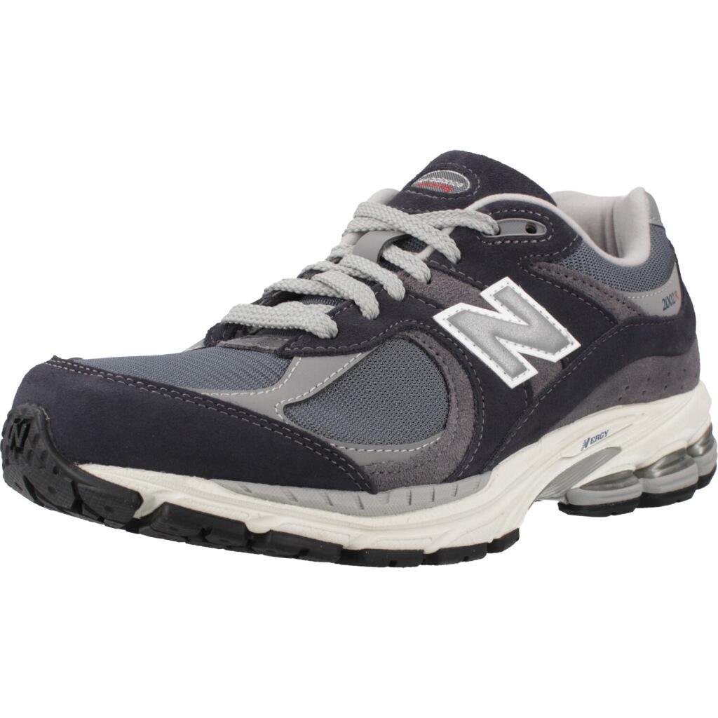NEW BALANCE picture