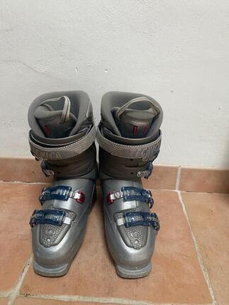 Entre Particuliers - Chaussures de ski taille 25.0 - 25.5