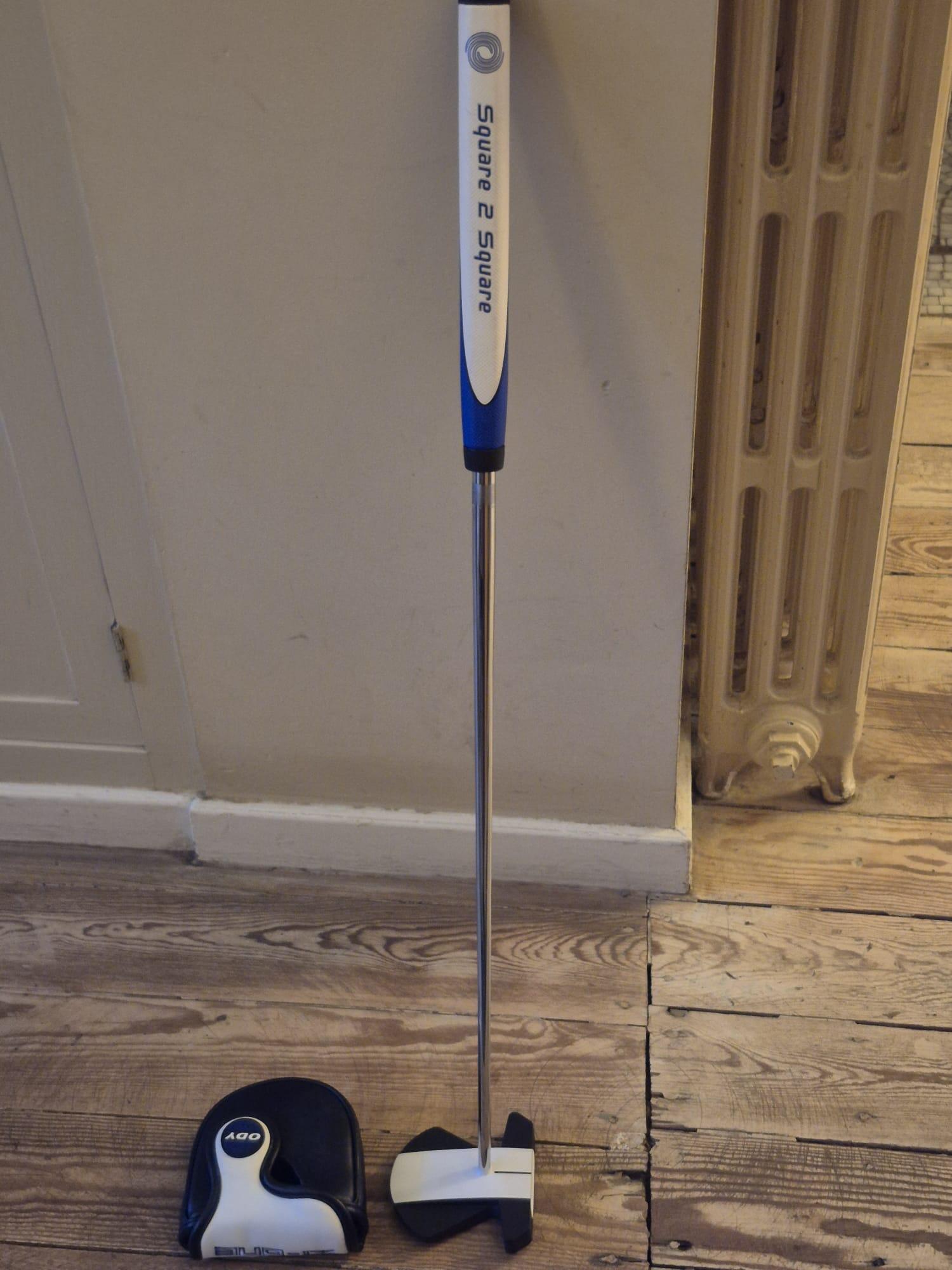 Entre Particuliers - Putter Odyssey square to square Max stripe 6/6