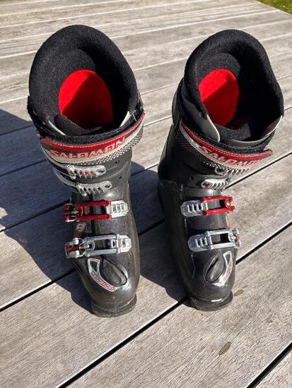 Tussen Particulieren - Salomon 26.0 skischoenen