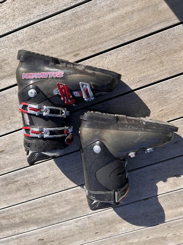 Entre Particuliers - Chaussures de ski Salomon 26.0 5/7
