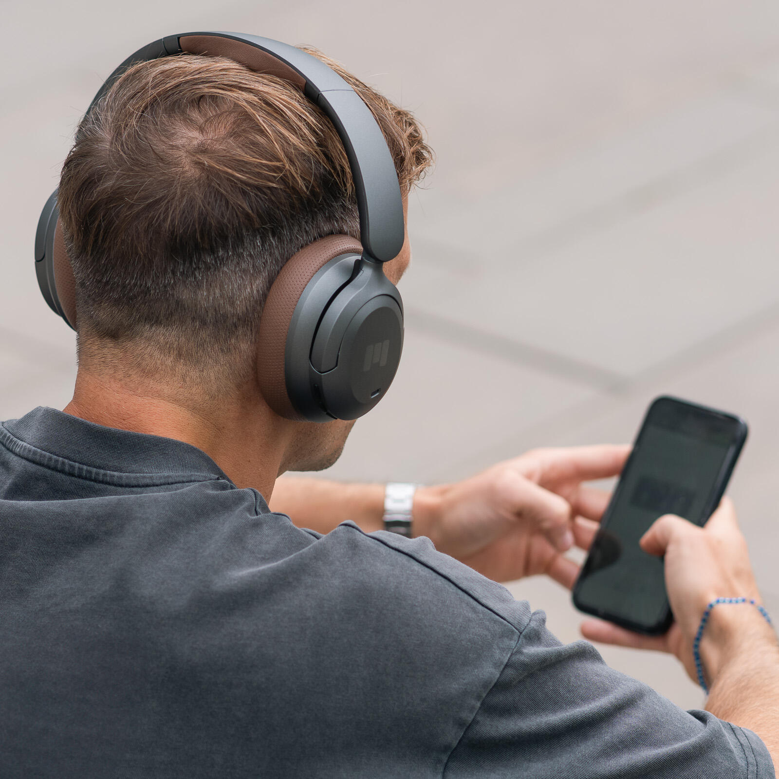MOOVE 55 Silence Titanium koptelefoon voor sport en vrijetijd 6/7