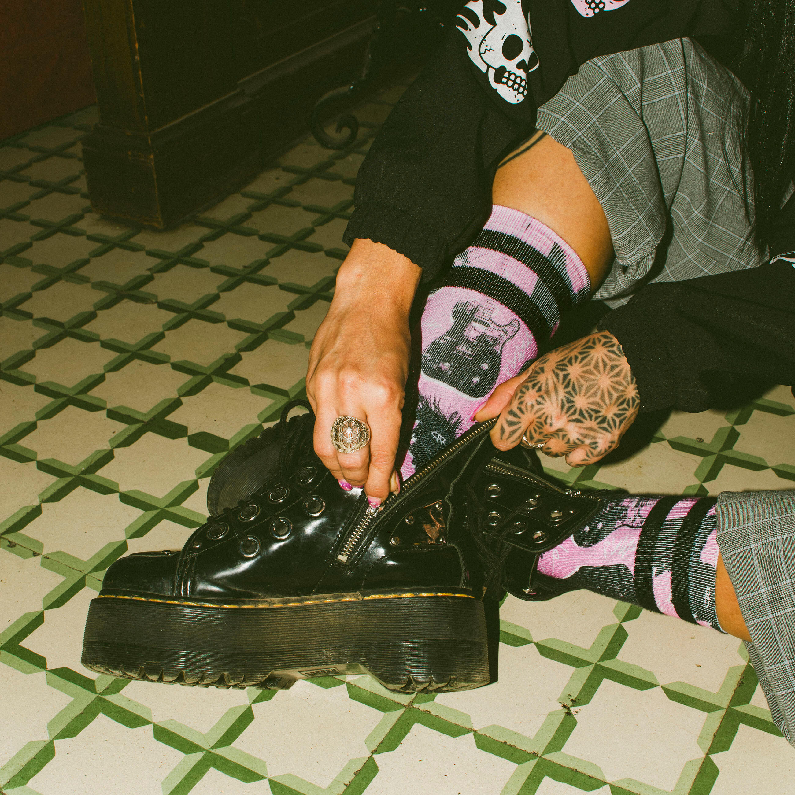 Calcetines Street Riot - Mid High - American Socks 5/6