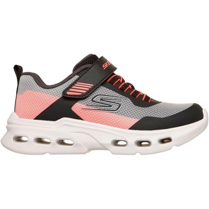 SKECHERS picture