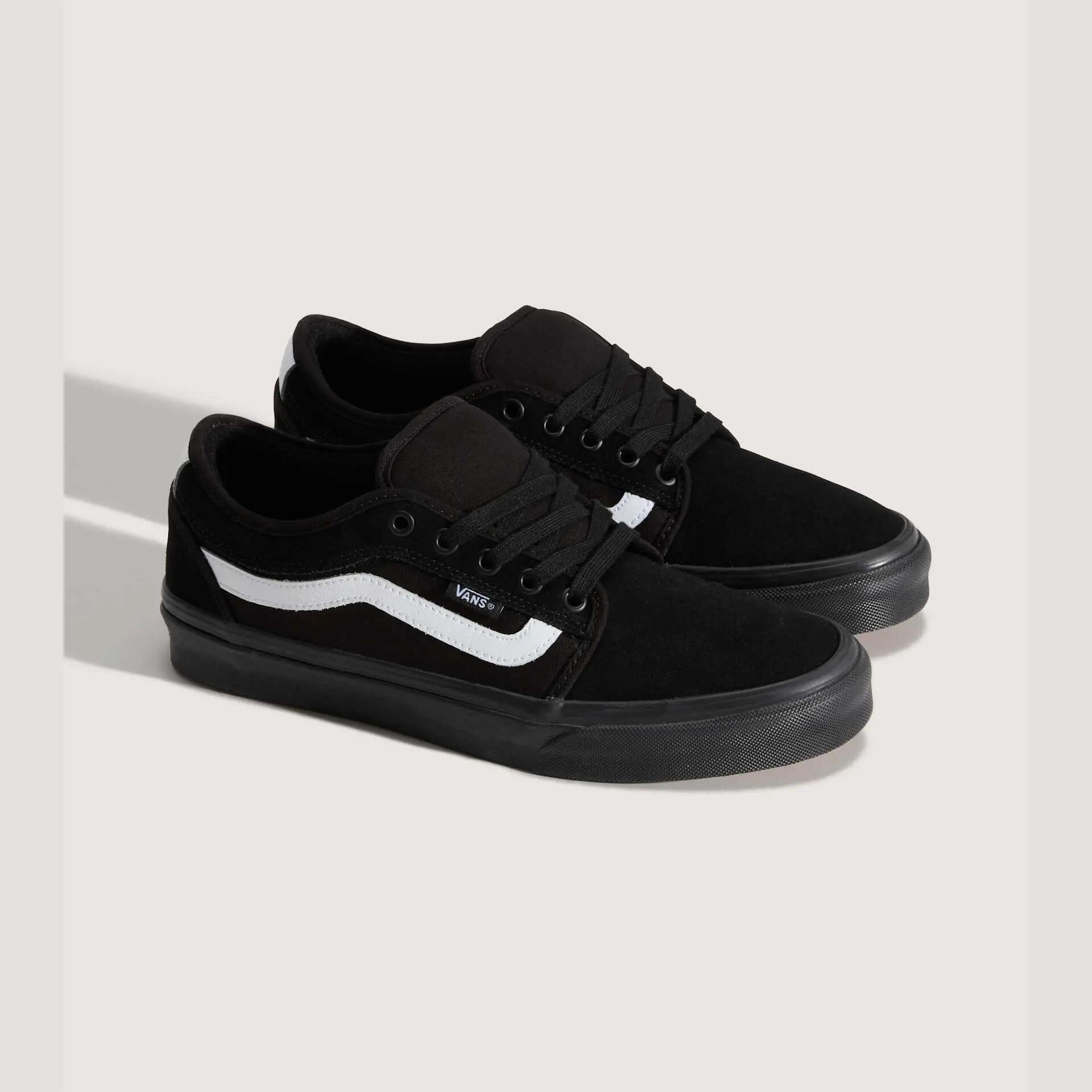 VANS CHUKKA LOW SIDESTRIPE fekete férfi deszkás cipő PopCush párnázással 2/5