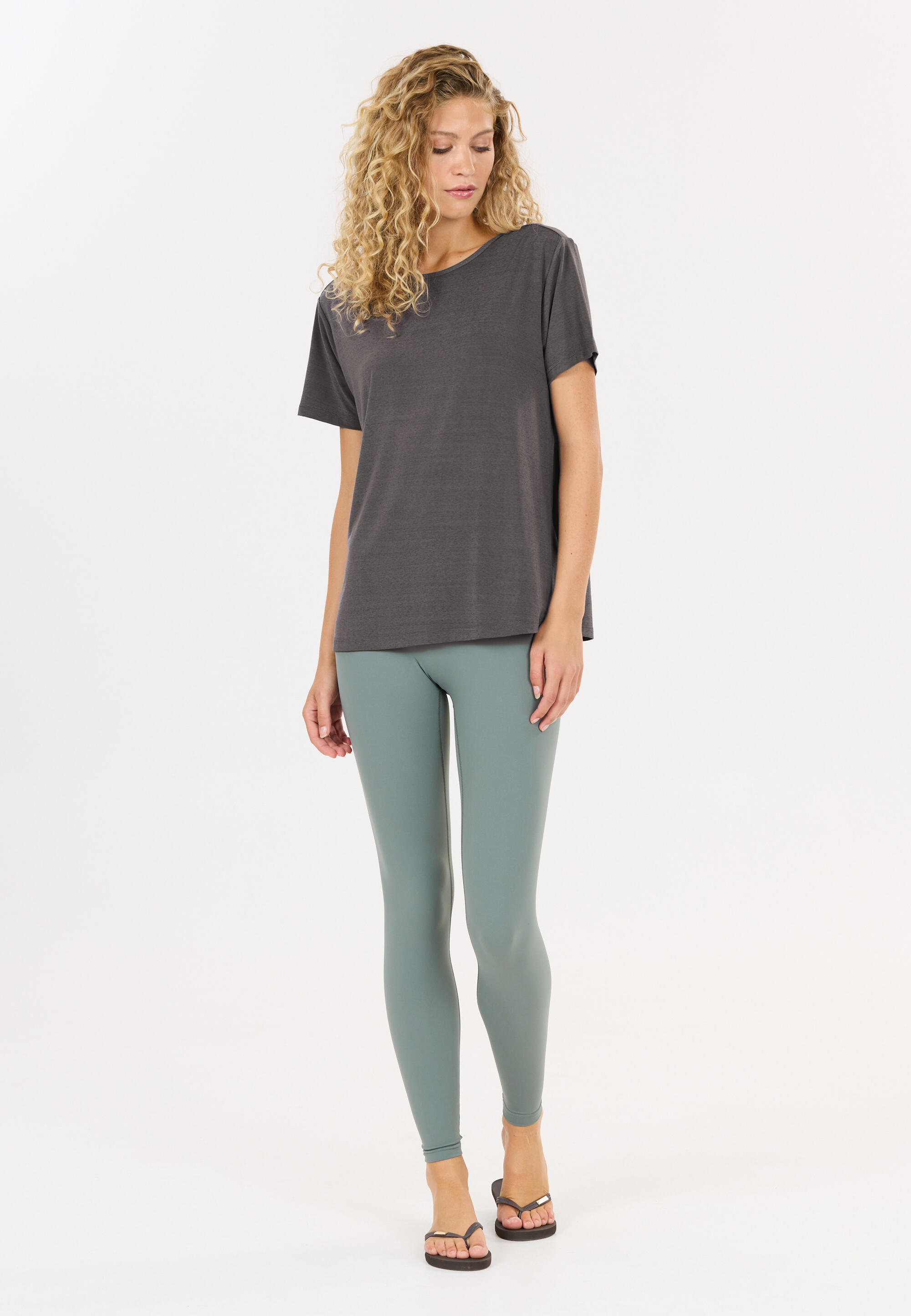 Camiseta mujer Athlecia Lizzy 3/5