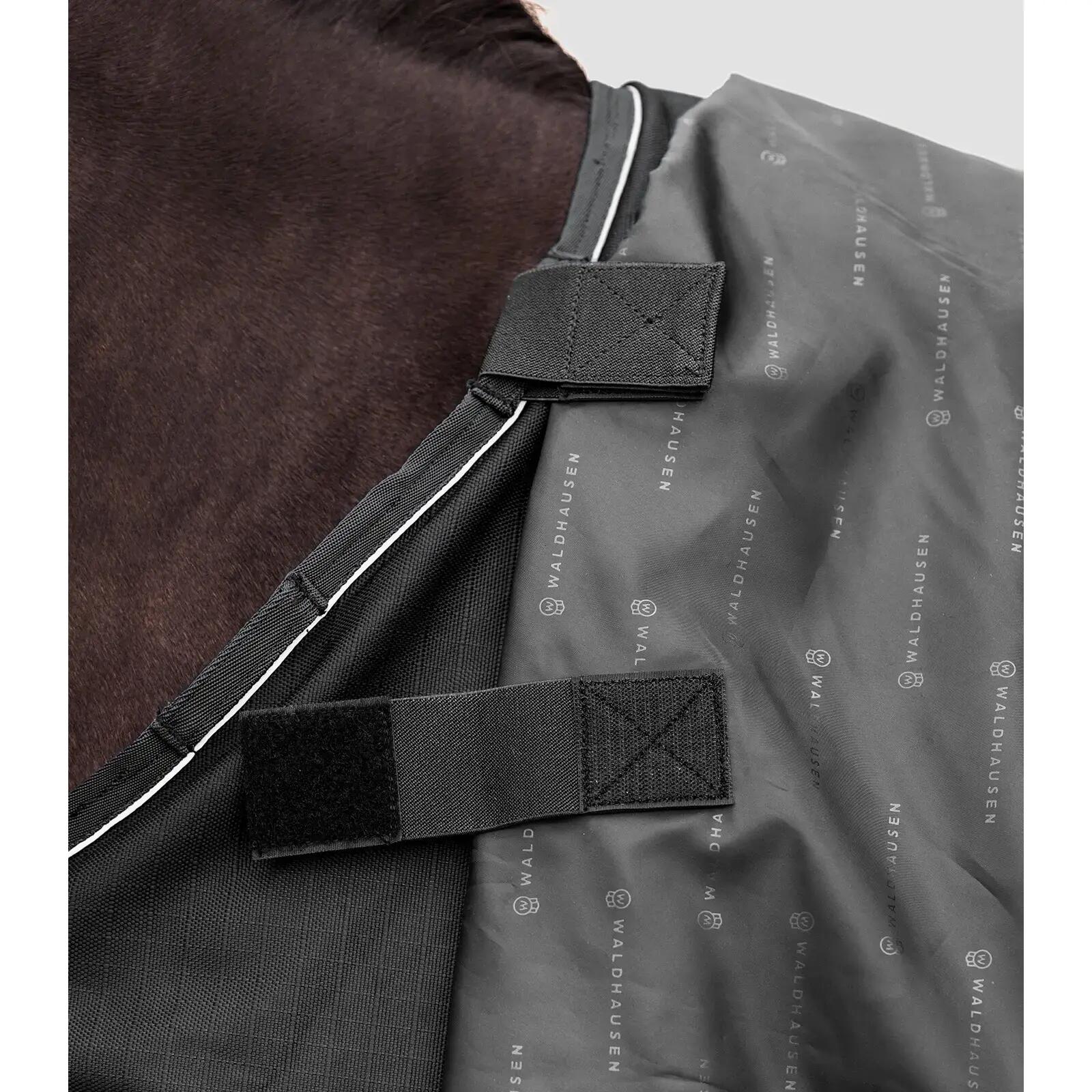 Coperta per cavalli da esterno Multi-Layer Waldhausen Scandic 250/100g 6/7