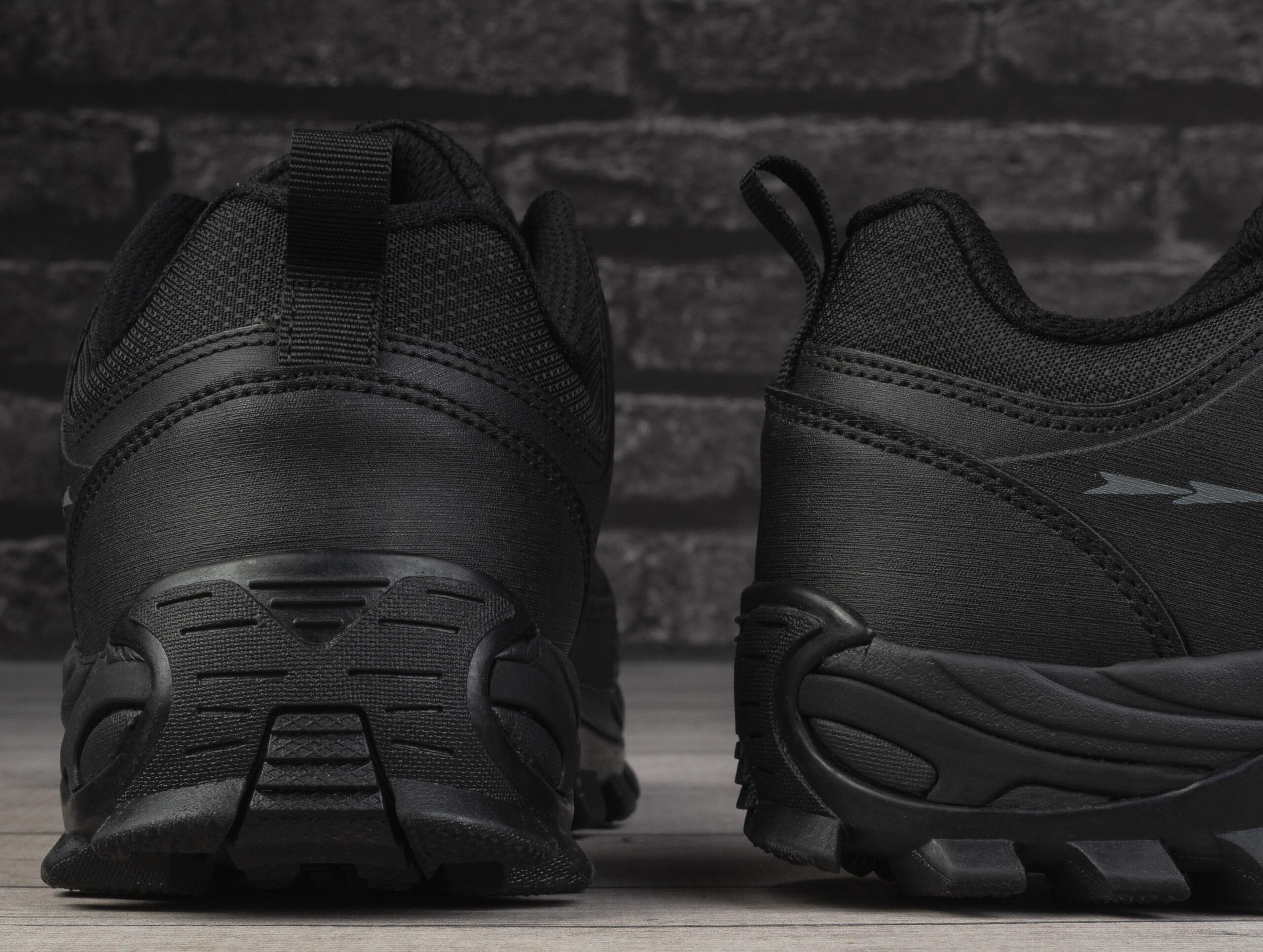 Buty męskie sportowe trekkingowe DK BARON 4/6