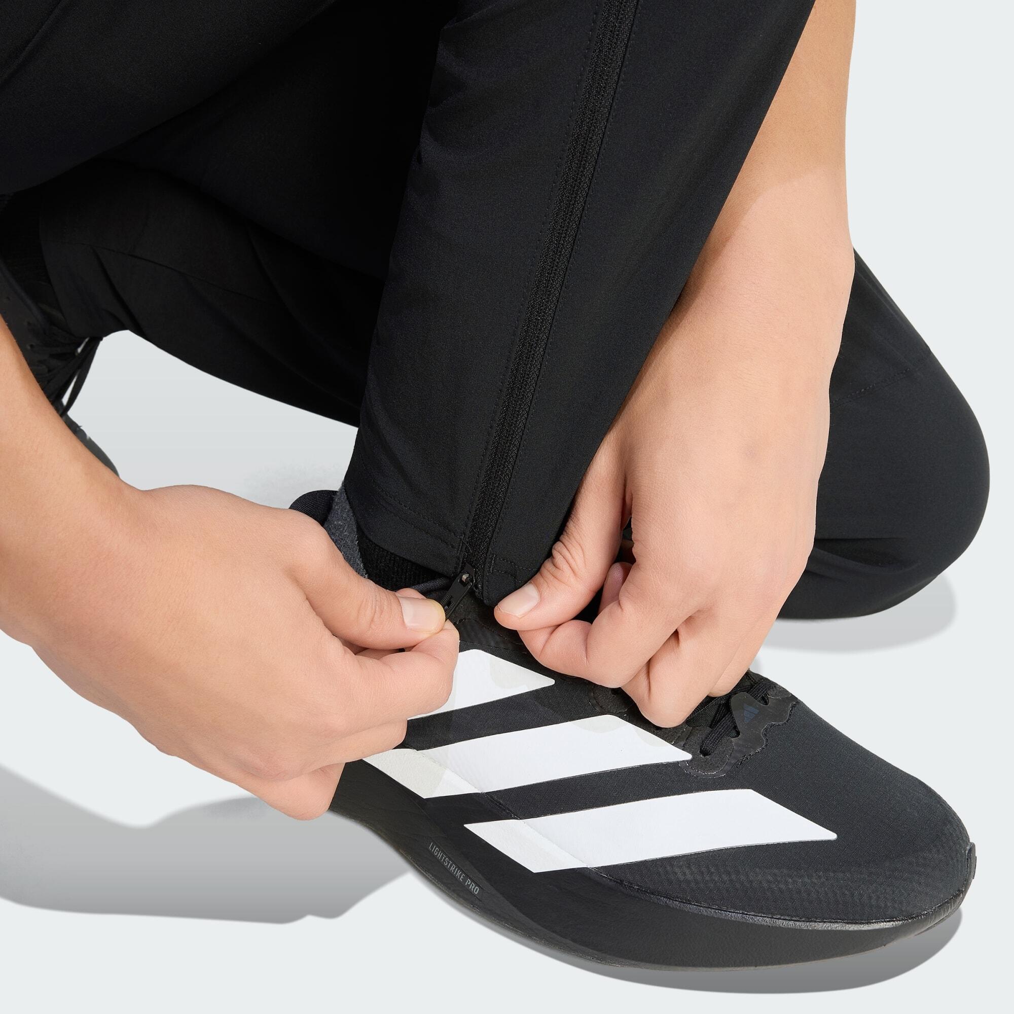 Pantalón Real Madrid Tiro Travel 5/6