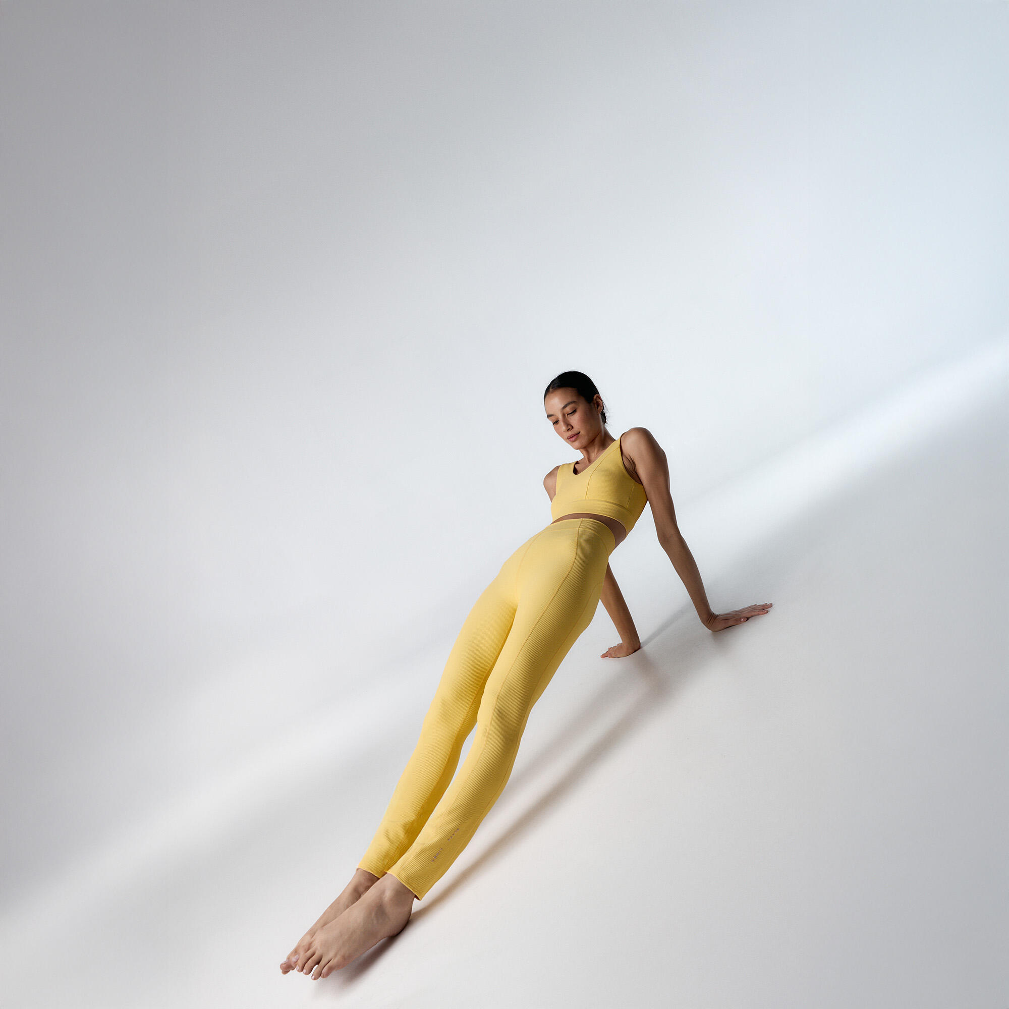 Conjunto deportivo Top+Legging Riva  de mujer Black Limba 5/6