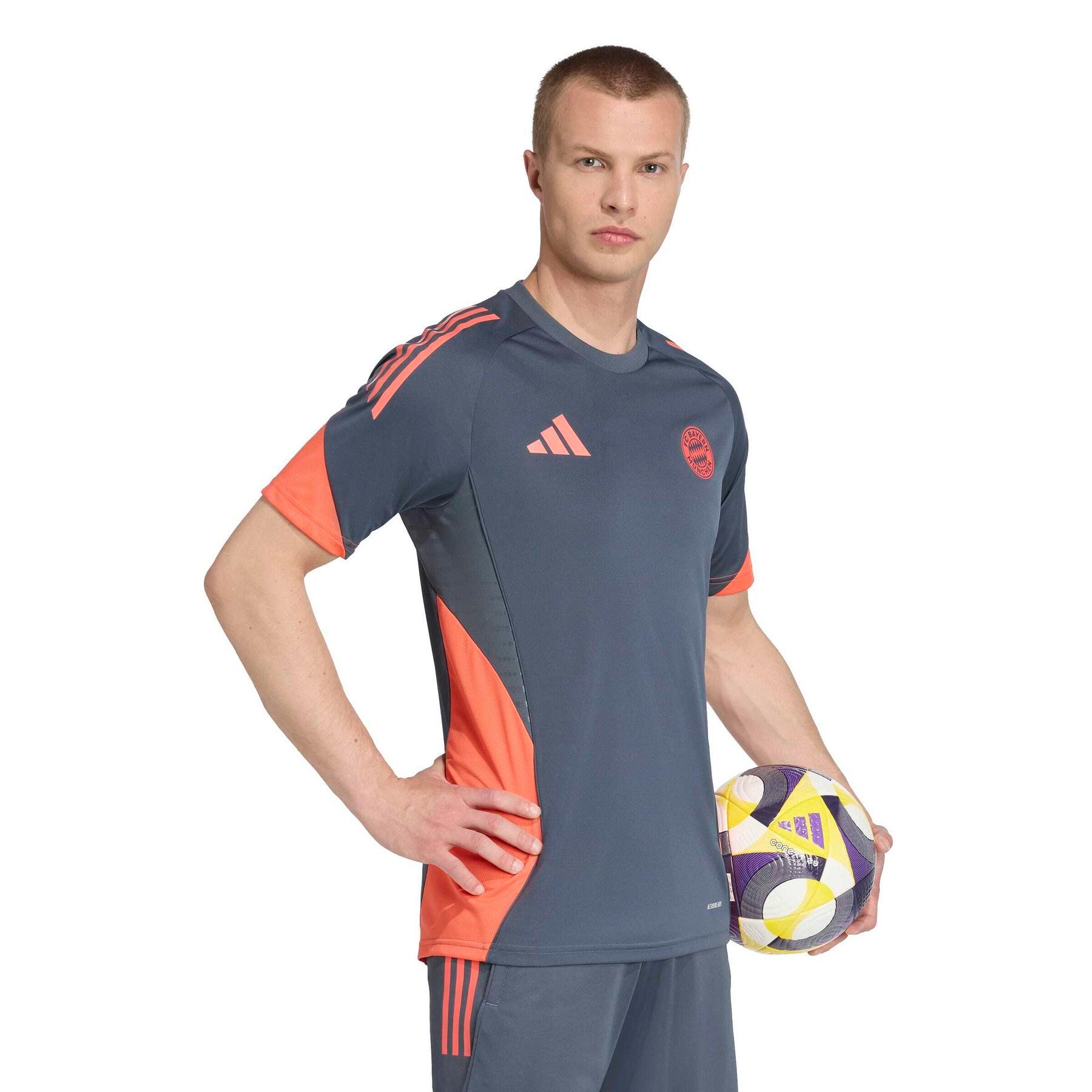Maillot d'entraînement Bayern Munich 2025/26 6/7