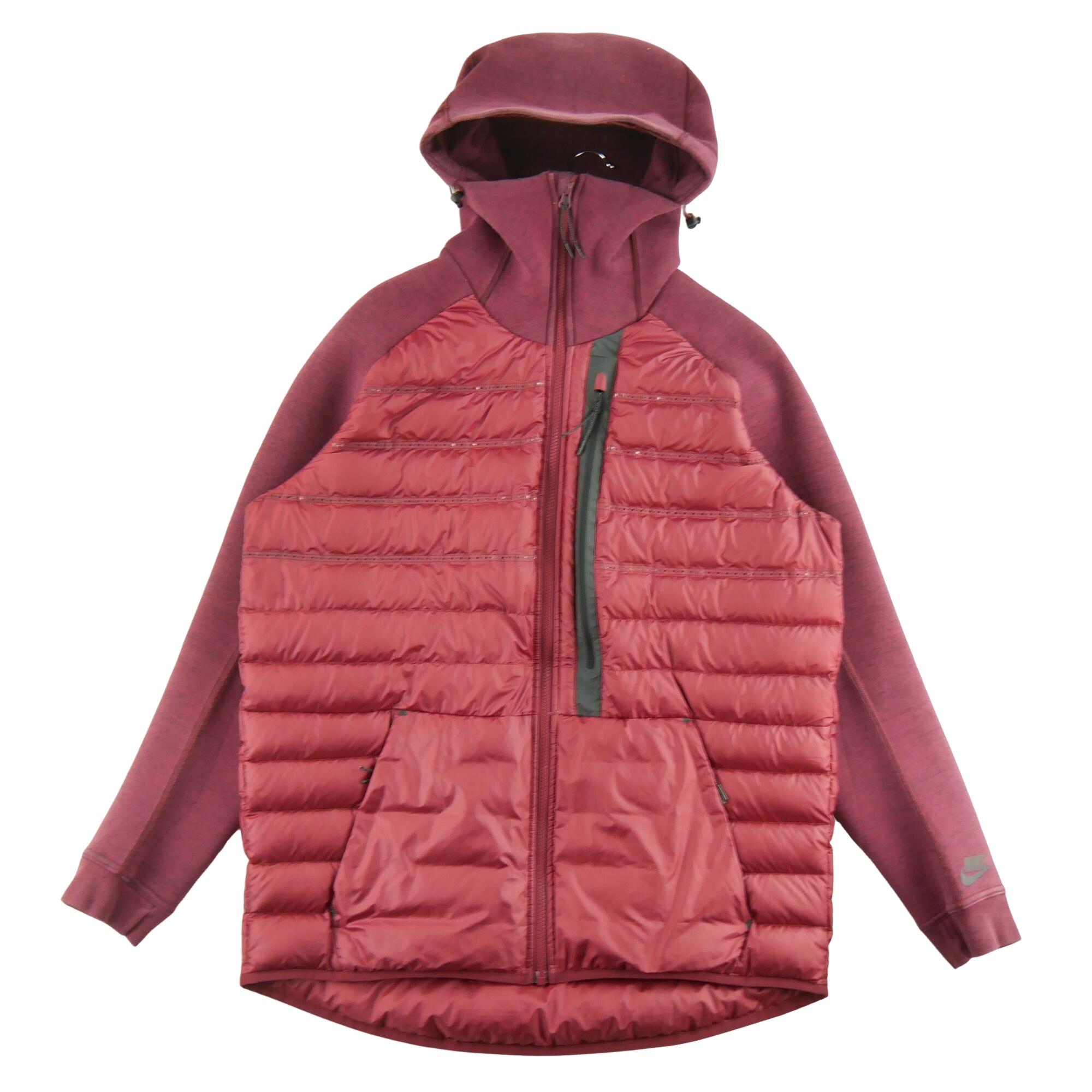 NIKE Reconditionné - Doudoune Homme Nike Tech Bordeaux - Bon État